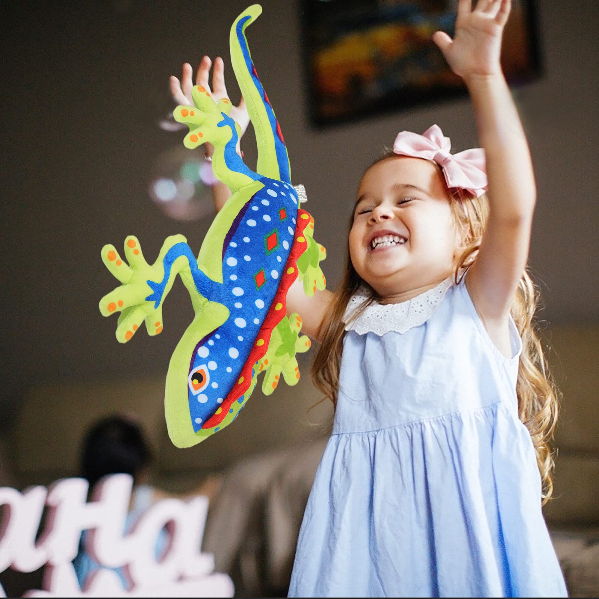 stuffed gecko toy