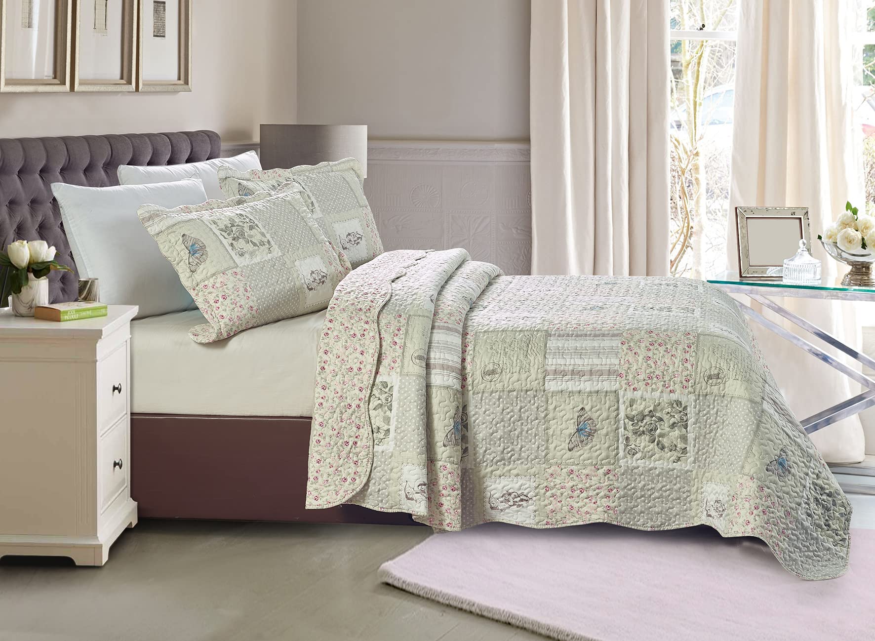 Amazon｜Brilliant Sunshine Grey Cupid and Pink Roses キルト