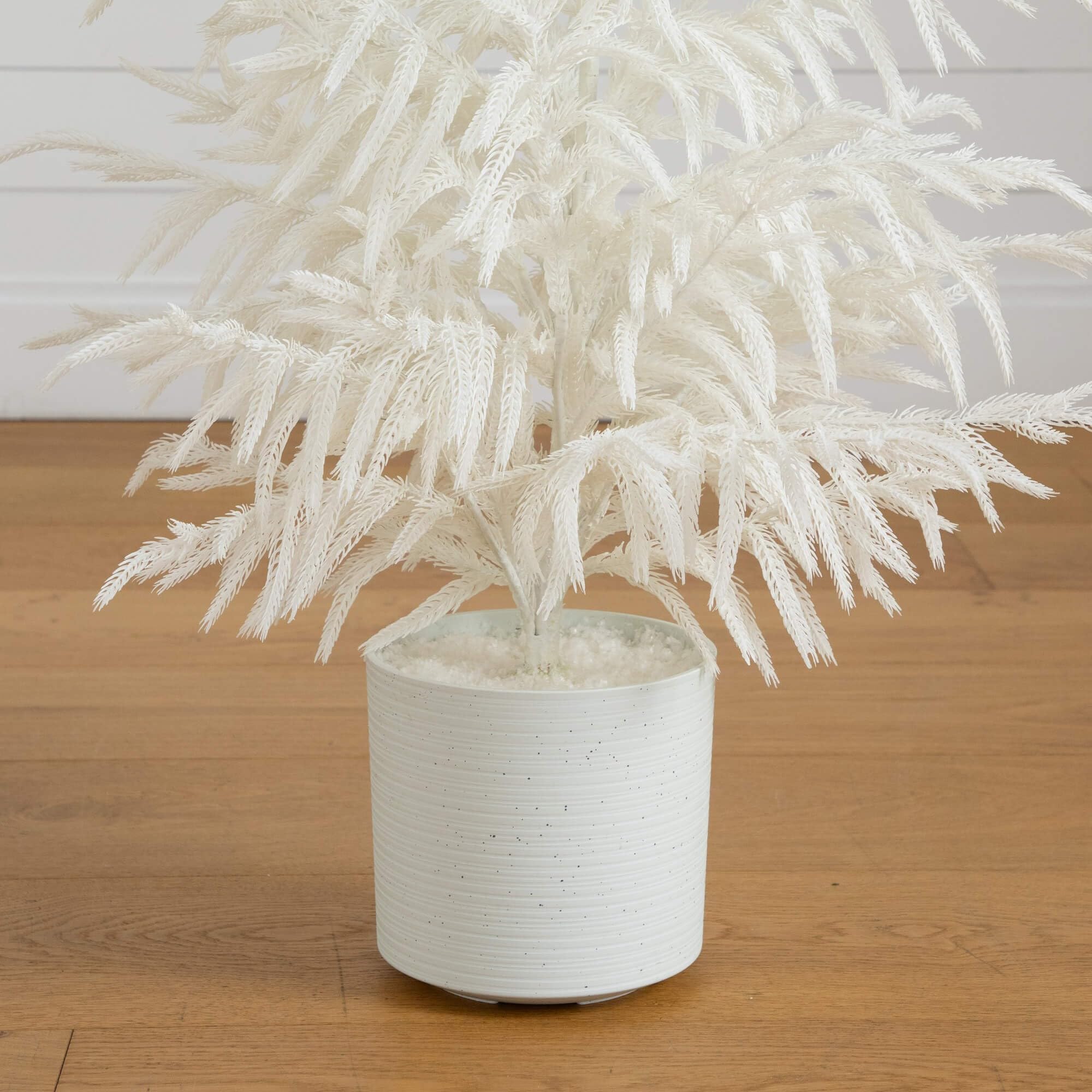 Nearly Natural Sapin de Noël Artificiel, Mousse de Ciment et Fer, Plastique, Blanc, 0,9 m
