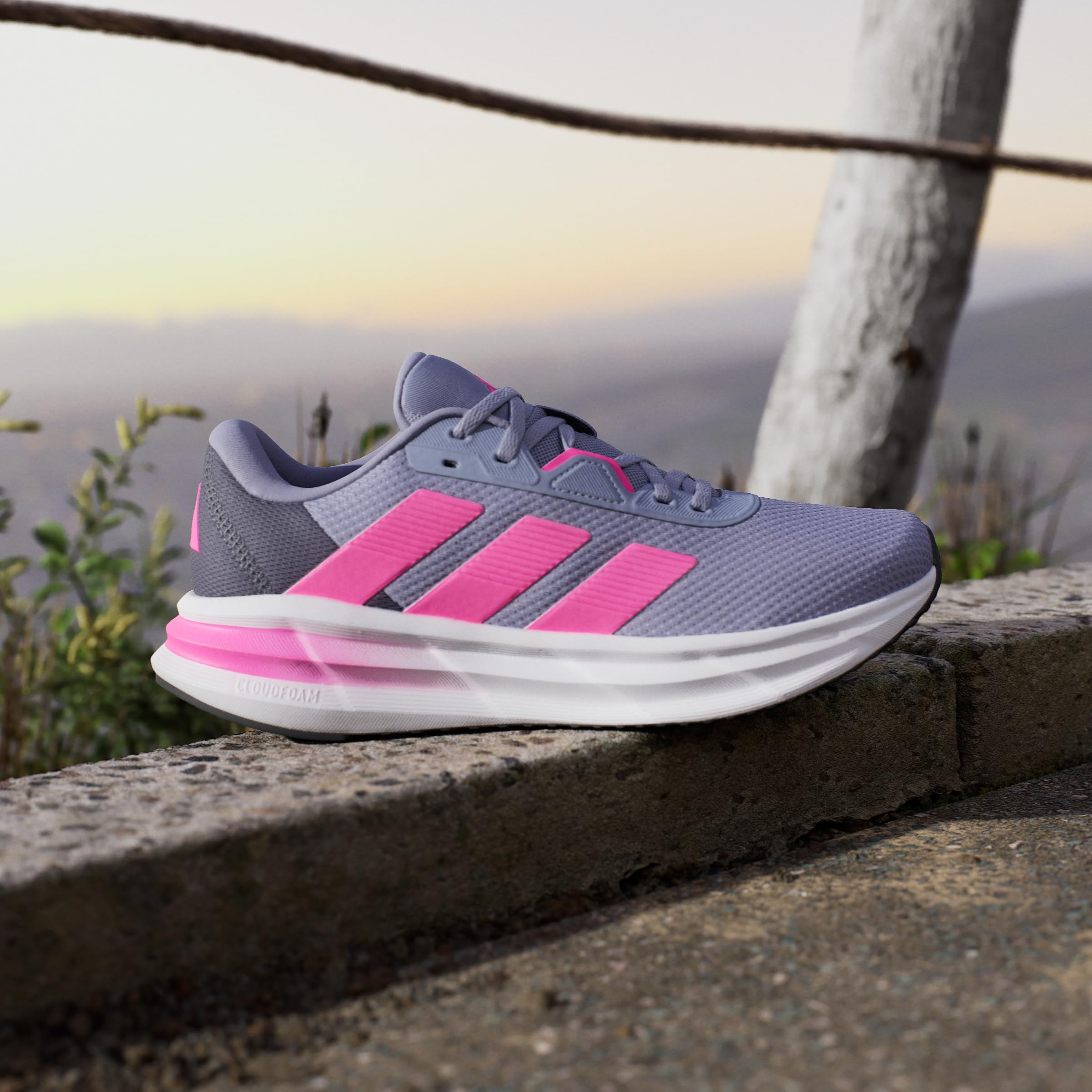 adidas Performance GALAXYaufschuh für mehr Dämpfung – Bild 2