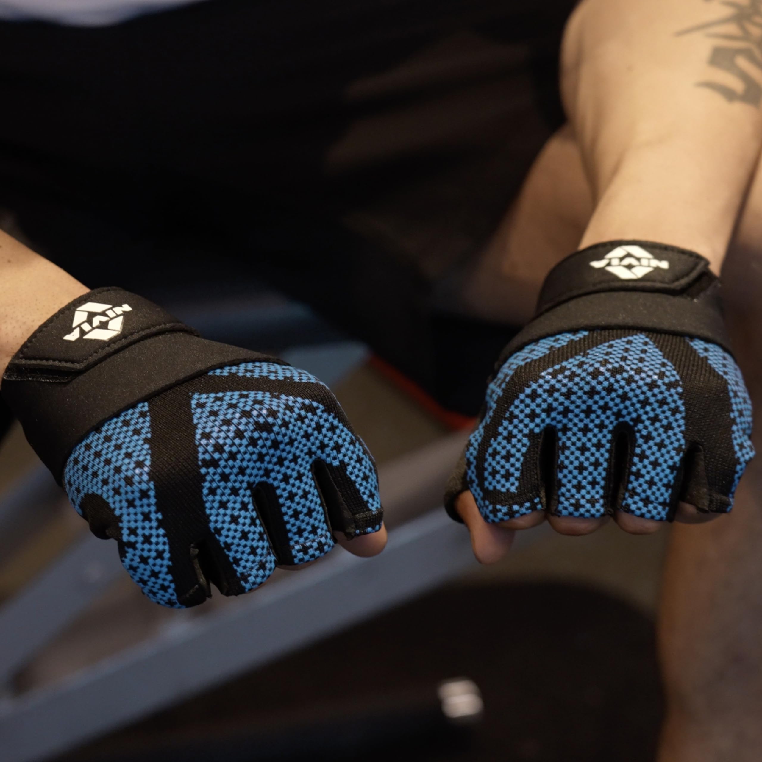 Nivia Prowrap 3.0,Gym Gloves for Men and Women Weightlifting Gloves,Genuine Leather with sued Palm,Great for Pull ups, Powerlifting Gym, Cycling and Exercises- Blue(Large)-image-45