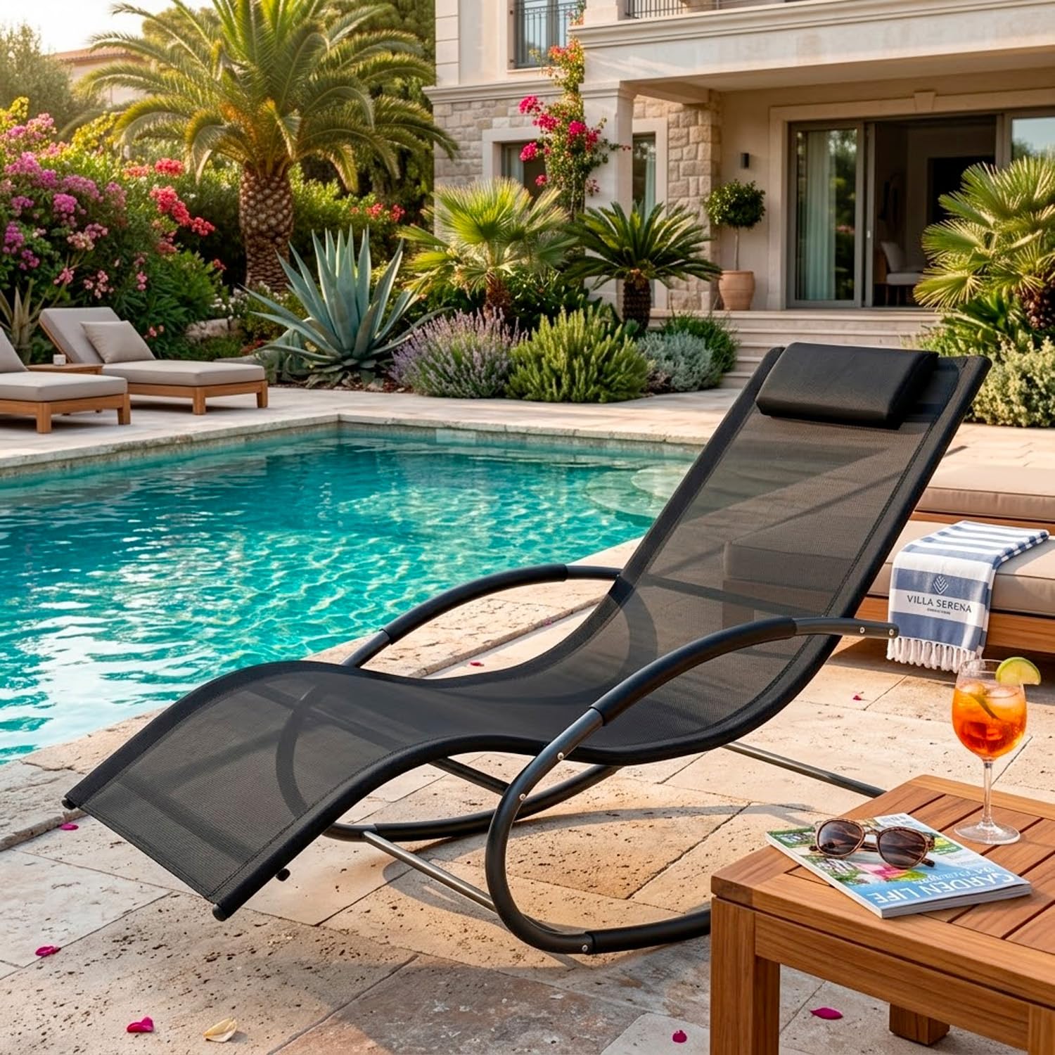 Sedia Relax Basculante Da Esterno Con Poggiatesta Imbottito Poltrona Ergonomica A Dondolo In Textilene Traspirante Per Giardino Piscina Veranda Outdoor 160 x 65 x 90 Cm Nero