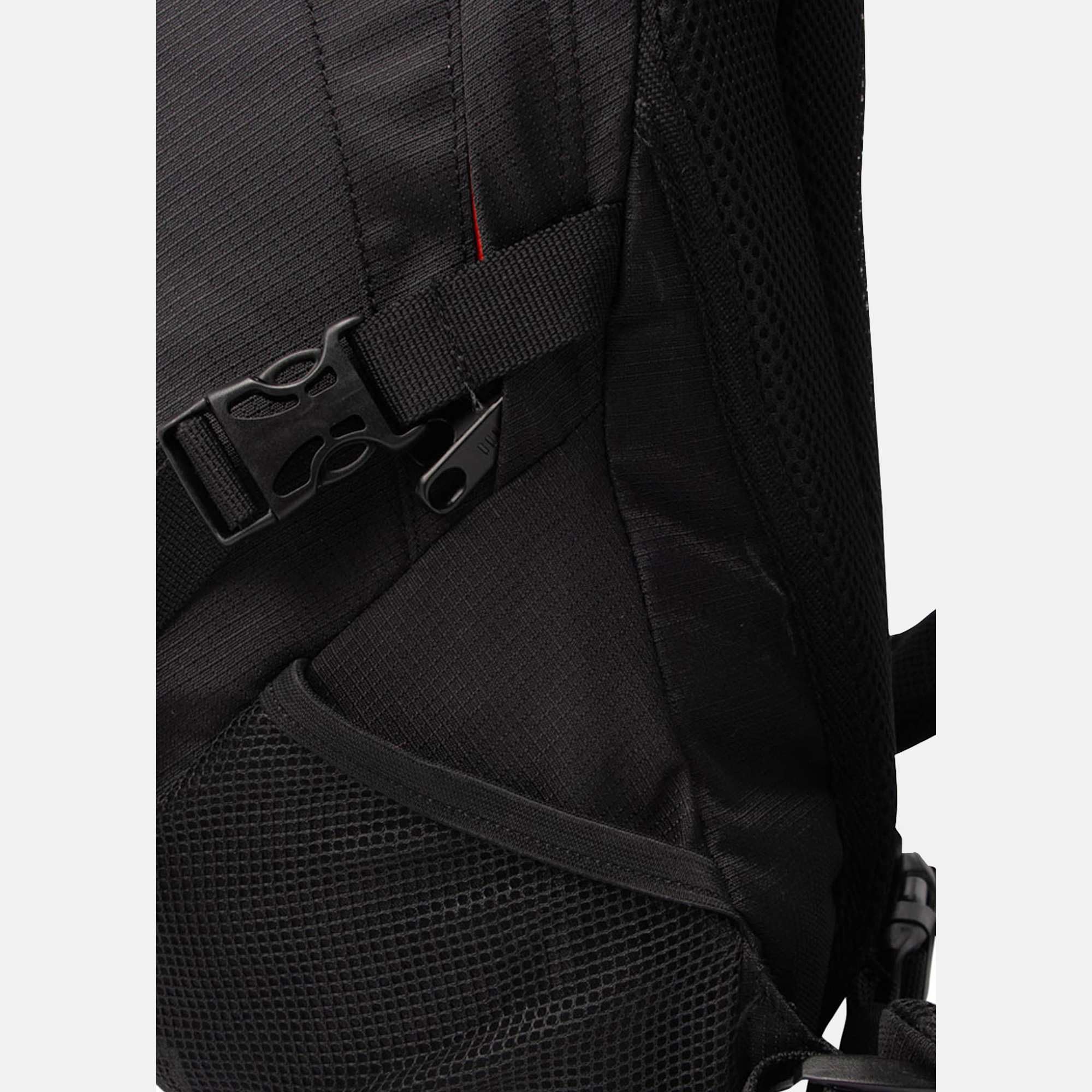 Swedemount Columbus 20L Sac à Dos de Loisirs Unisexe Housse Imperméable Pluie Détails Réfléchissants Sangle Poitrine
