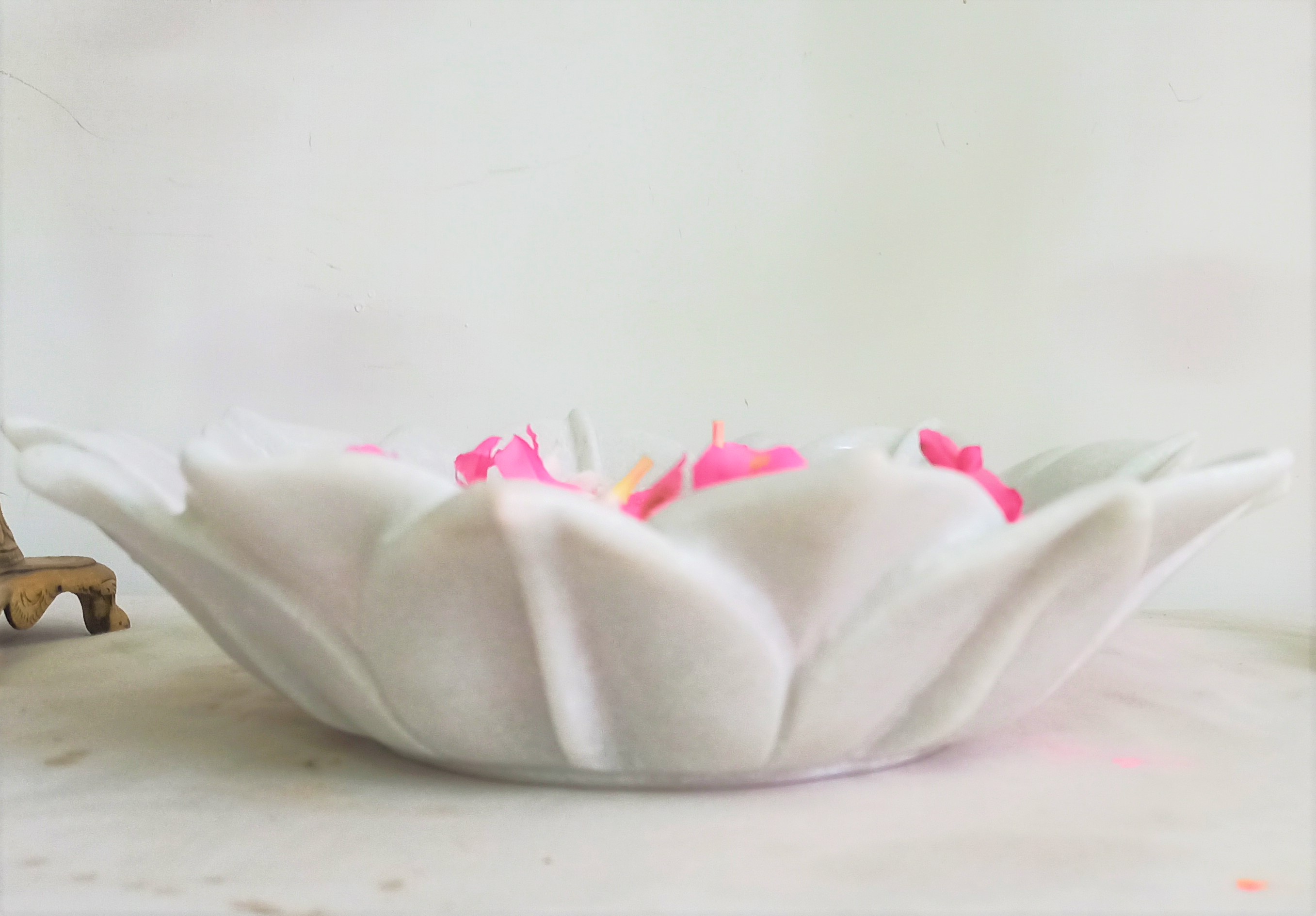 RM 8-Inch White Marble Urli Bowl Pot for Home Decor | Handcrafted ...