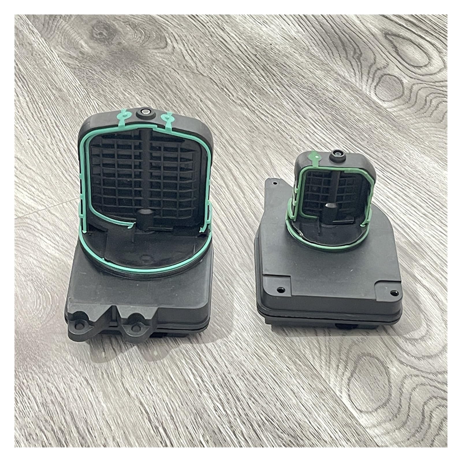 11617560538 11617579114 Links/Rechts Luftansaugkrümmer  