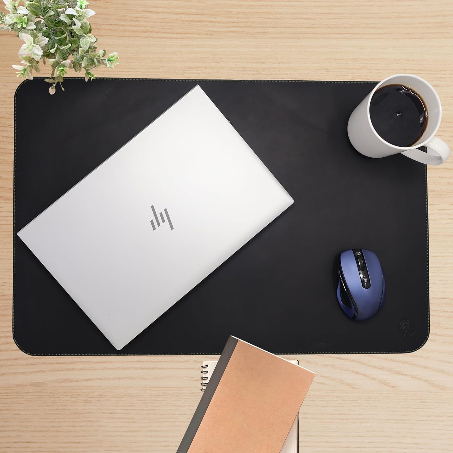Havee Cabana Desk Mat - Genuine Leather Handmade in Colombia - Black