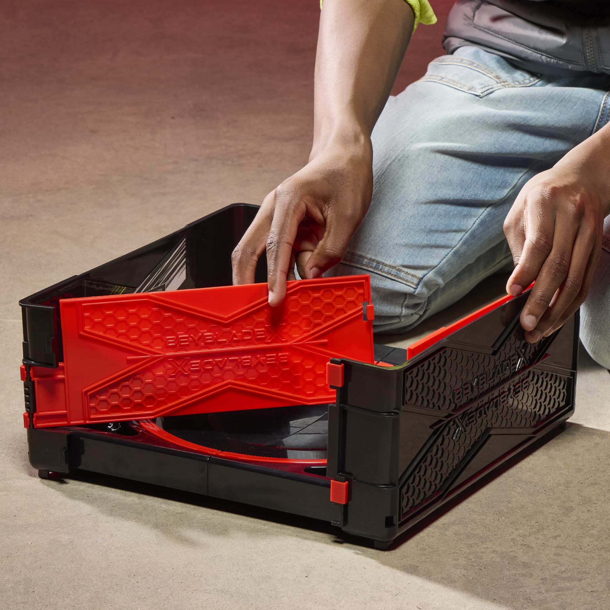 Beyblade X, Arena de Combate Beystadium portátil