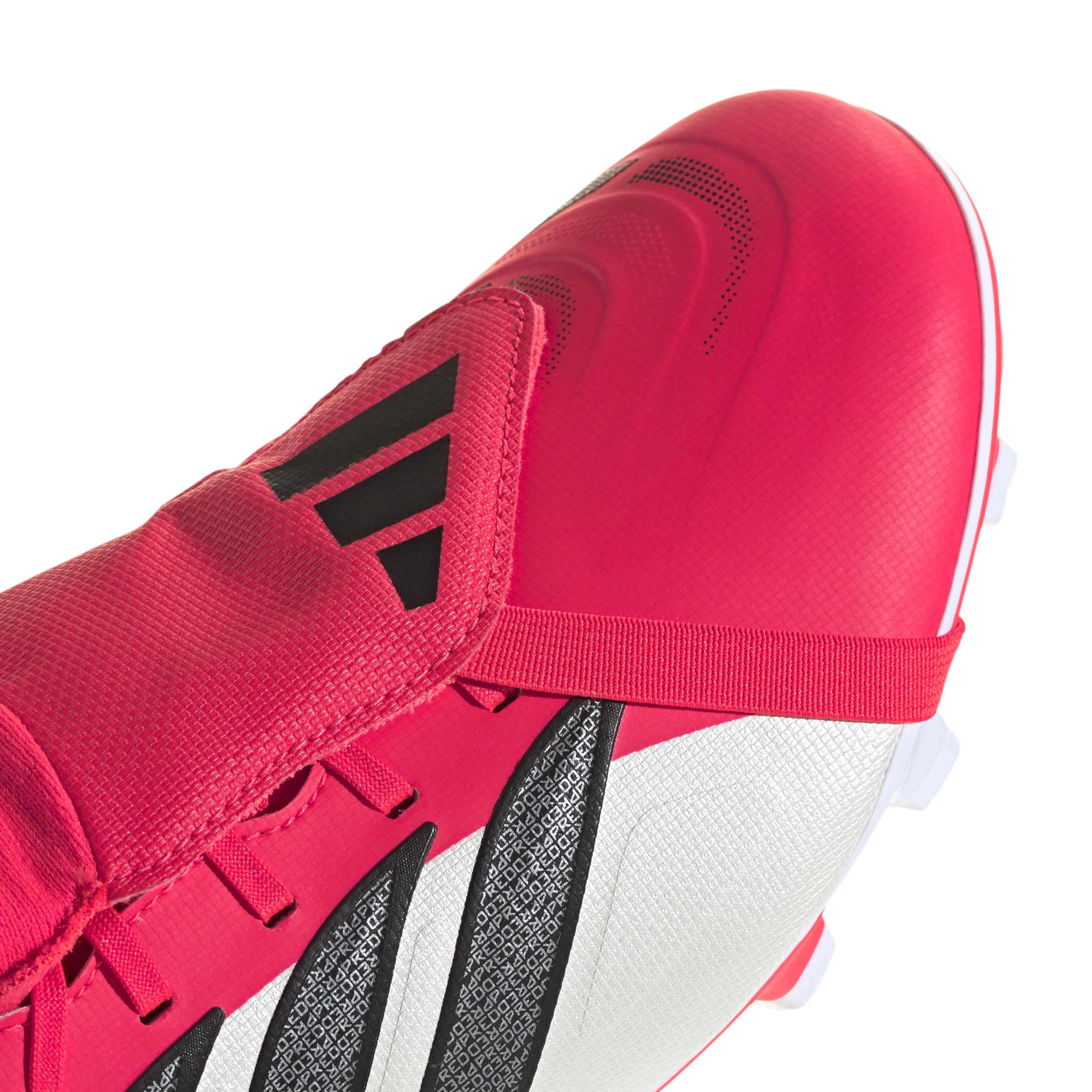adidas Unisex Bota de fútbol con lengüeta Plegable Predator Club césped Natural seco/multisuperficie