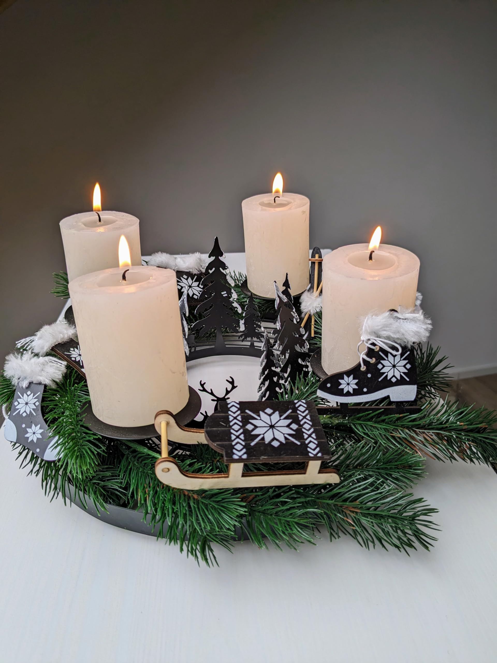 Adventskranz modern Metall mit + 4x Kerzen schwarz weiß rund | Schmucks HOME decona Gestell