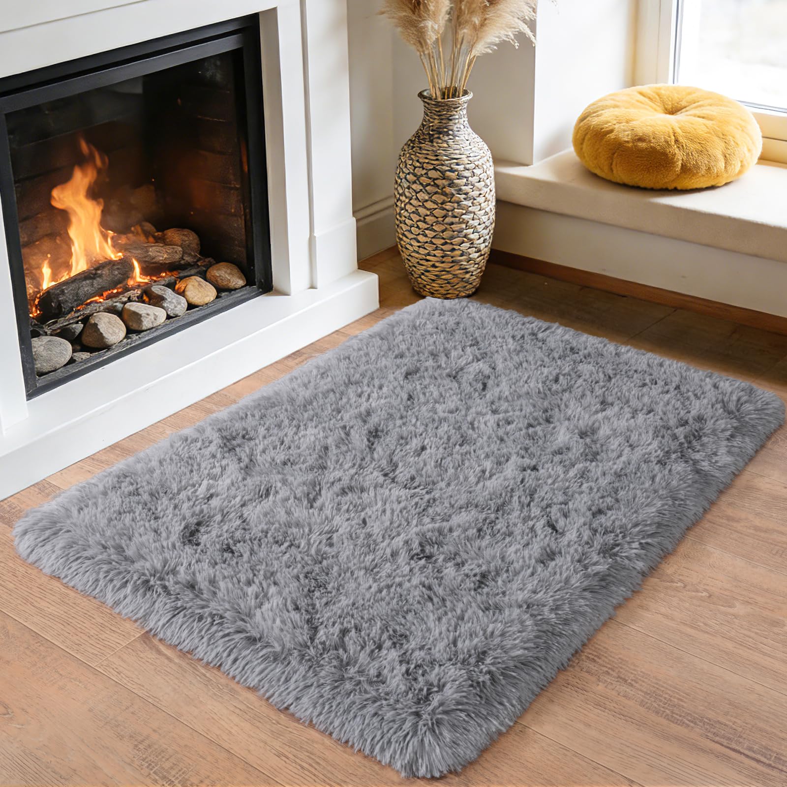 Tapis à poils longs shaggy pour un dortoir ou une chambre cocooning