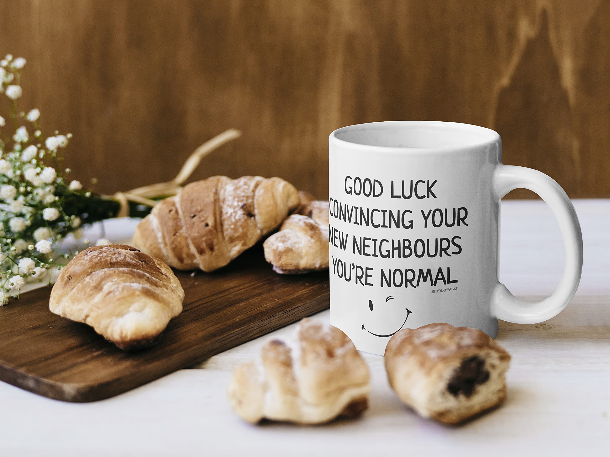 Tazza Divertente Inaugurazione Casa: Good Luck With The New Neighbours - Regalo Umoristico Per Amici