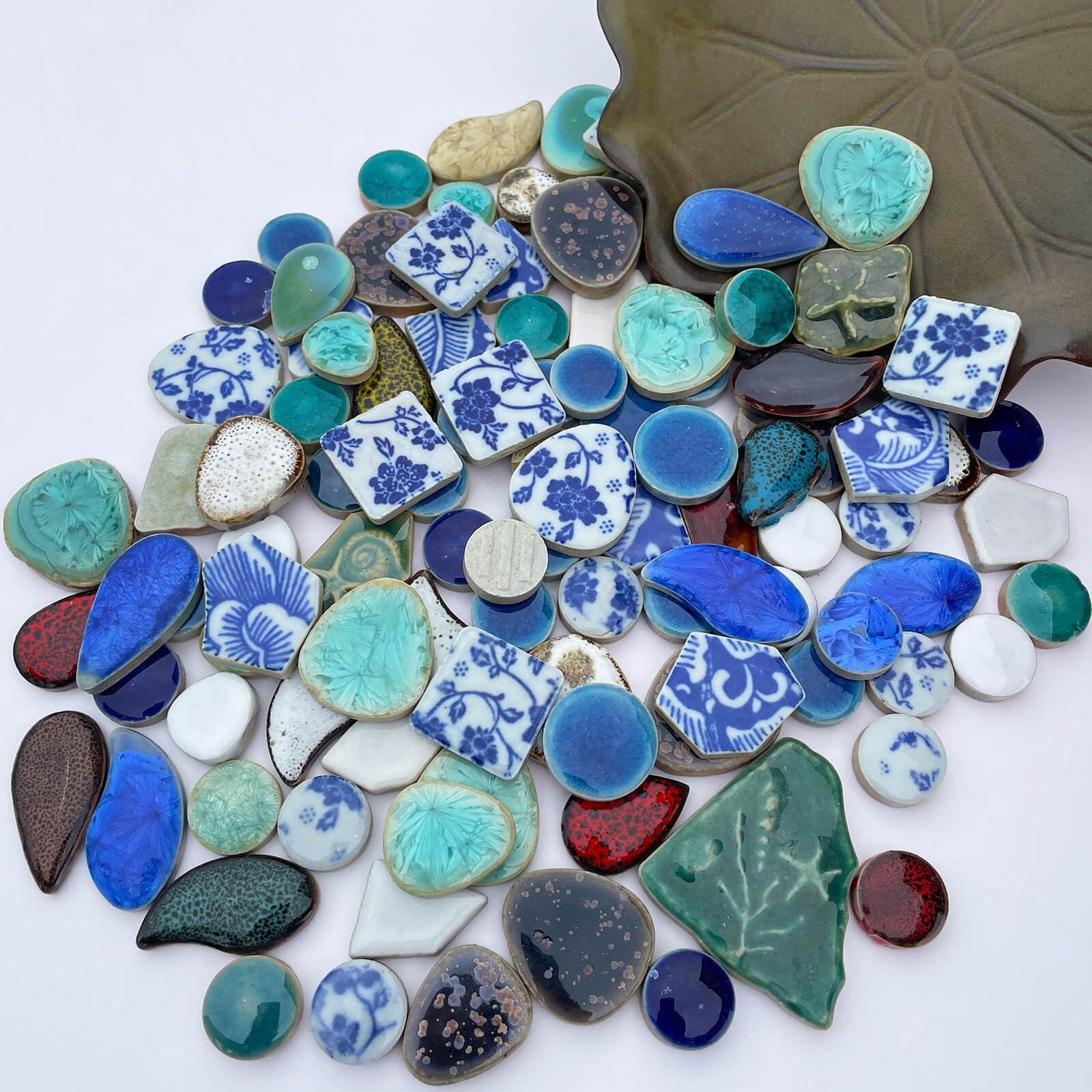 LITMIND 1.1LB Multi-Mix Ceramic Mosaic Tiles for Crafts, Bulk Irregular Porcelain Pieces - Perfect for Mosaic Art Projects & Garden Décor
