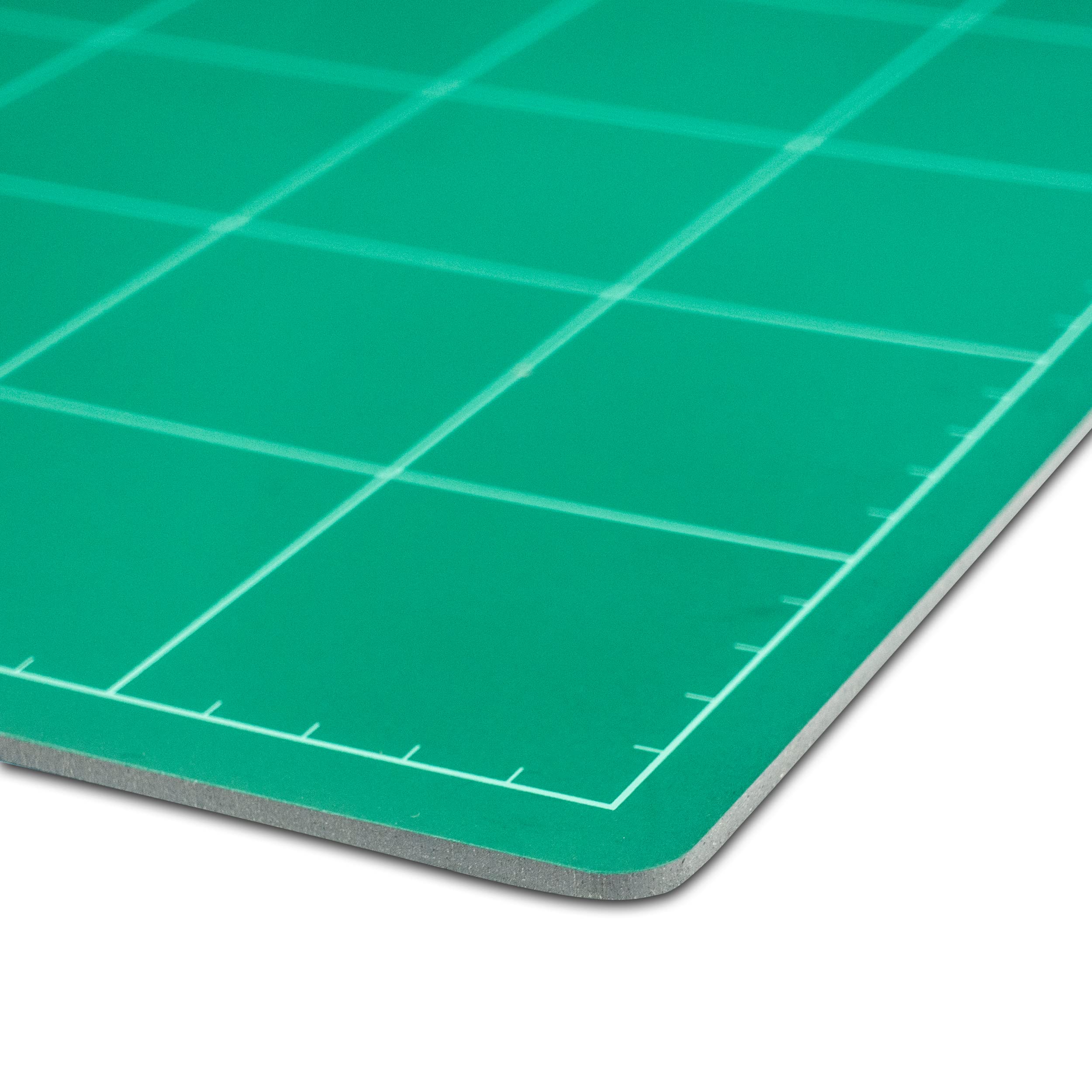 Ursus 8720000 - Schneidunterlage 3 mm, 45 x 60 cm, Bastelunterlage, zum Basteln, Schneiden und Malen grün