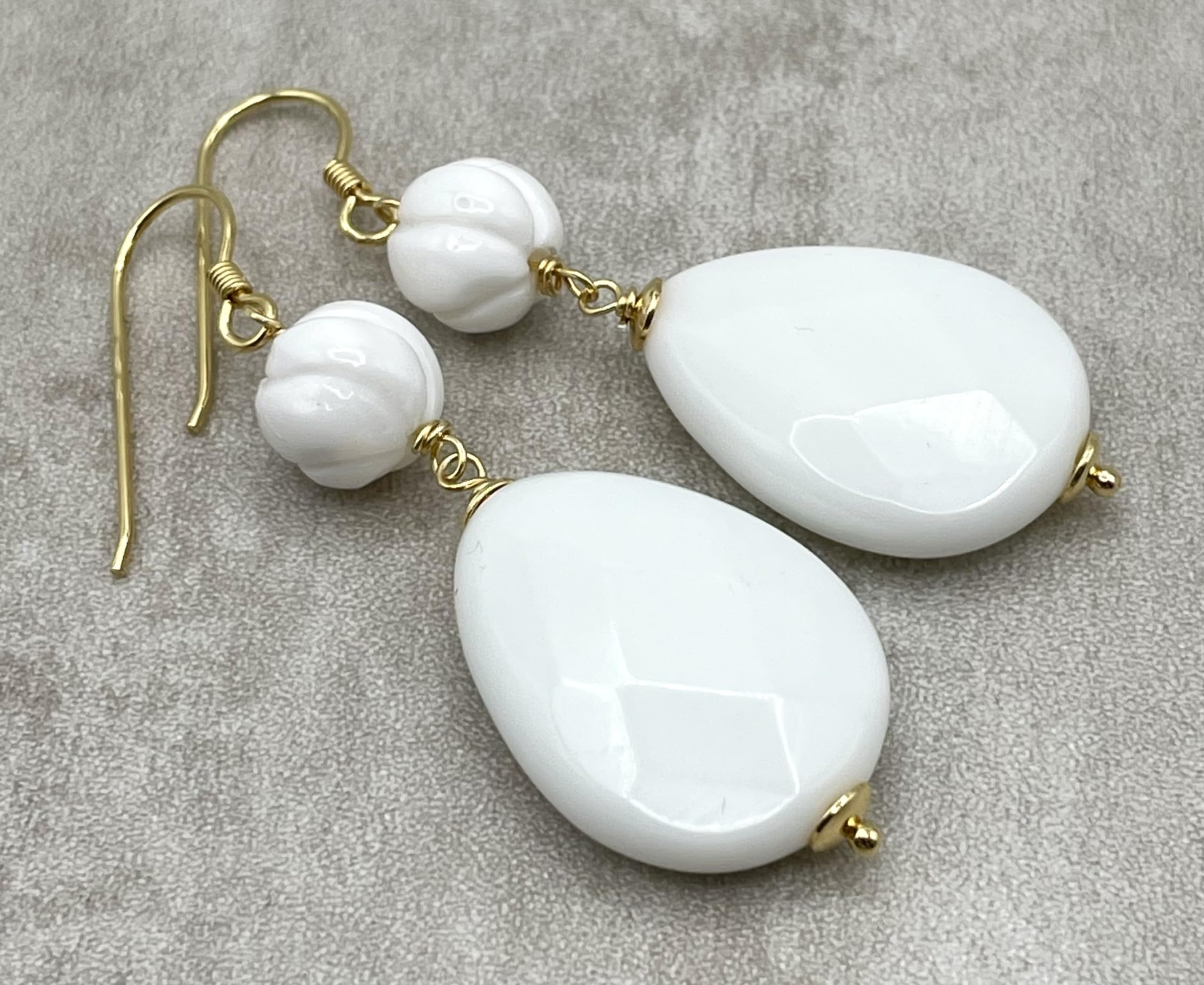 Orecchini con Agata Bianca e Conchiglia, Pendenti Lunghi, Argento 925, Gioielli Pietre Dure, Bijoux Estate, Regalo Compleanno per Donne