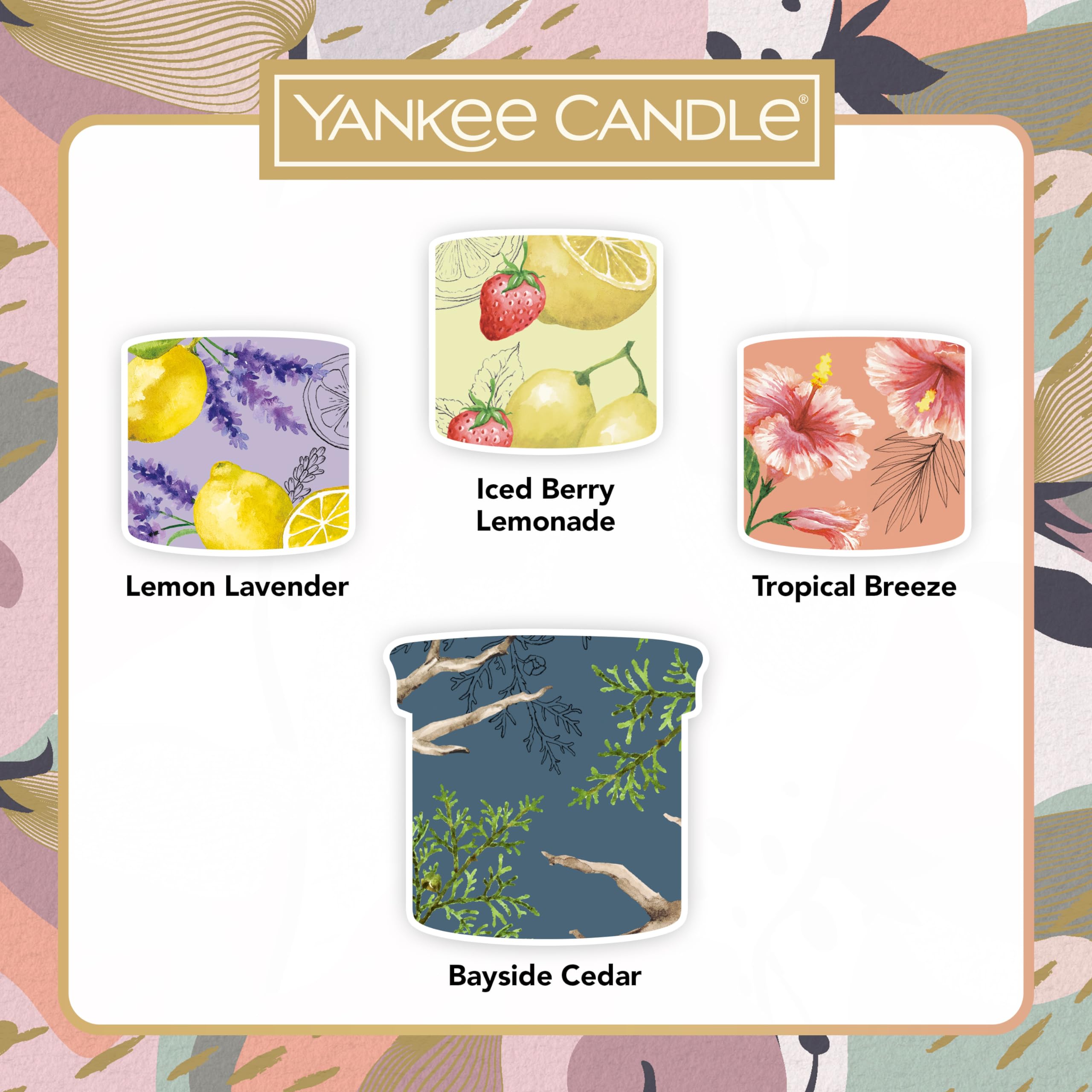 Yankee Candle Juego de regalo, 3 velas votivas perfumadas y 1 vaso pequeño distintivo, mezcla de cera de soja para mujeres