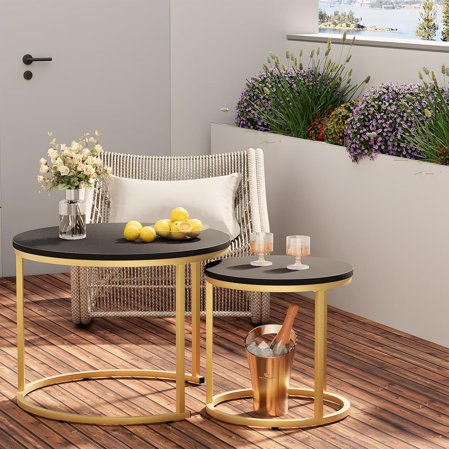 Huhote Lot de 2 tables basses rondes, tables d'appoint, tables gigognes, tables d'appoint avec cadre en métal pour salon, chambre, balcon, bureau, appartement, diamètre 60 cm (cadre doré, dessus noir)