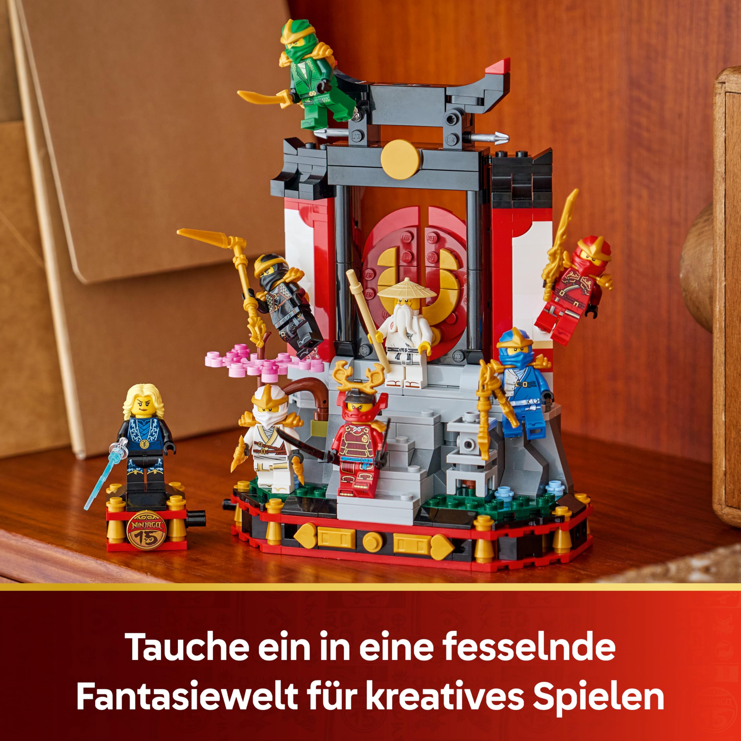 LEGO NINJAGO 15-jähriges Jubiläum: Ninja-Charaktere zum Ausstellen - Kloster Spielzeug mit 8 sammelbaren Minifiguren & Schwertern - Kreatives Geschenk für Jungen ab 14 Jahren & erwachsene Fans - 71866
