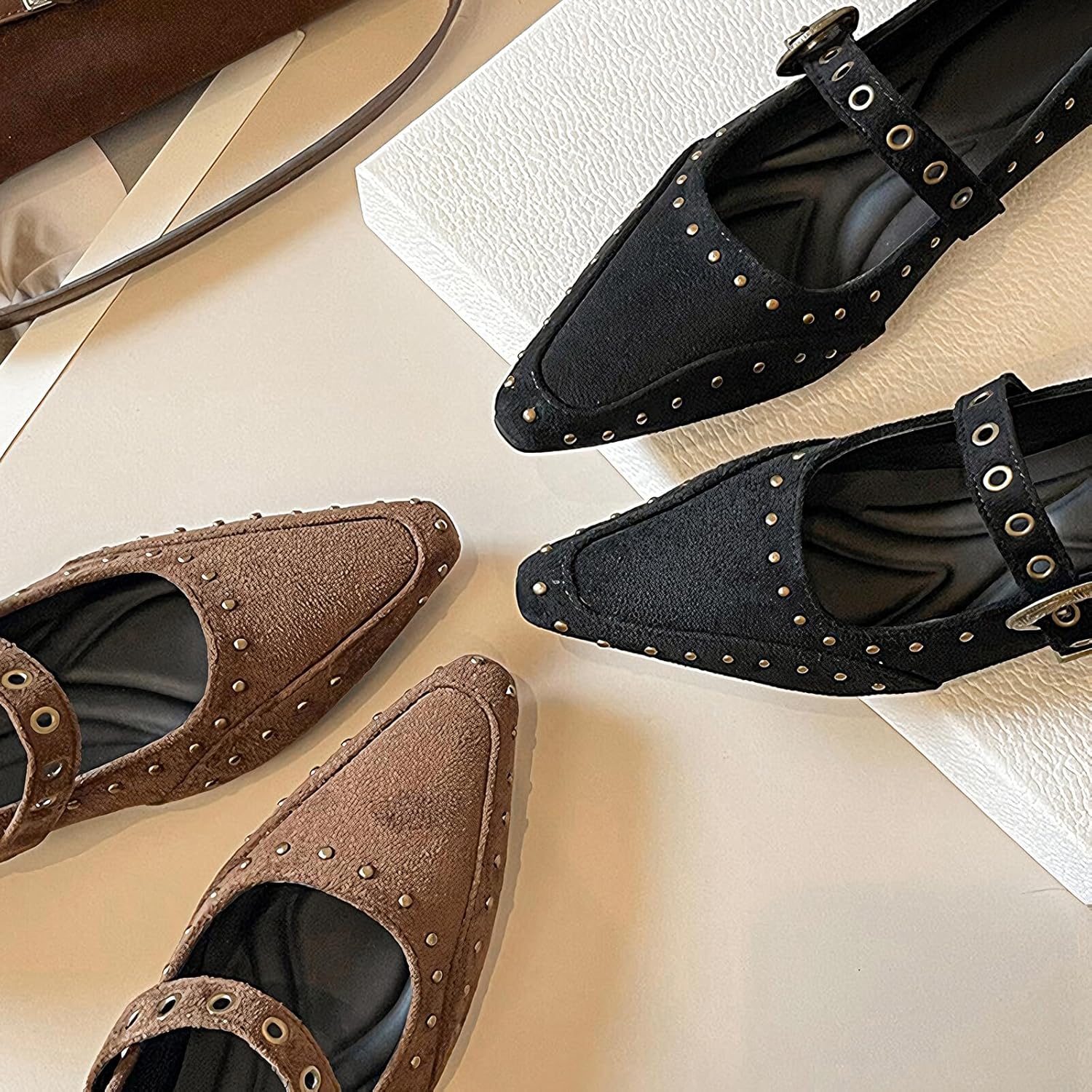 Women's Suede Studded Pointed Toe Wedge Heel Mary Jane Flats Stylish Height-Increasing Insoles Rivet Flat Dress Shoes with Metal Buckle Strap Fashion Club Party Cosplay Gothic Shoes