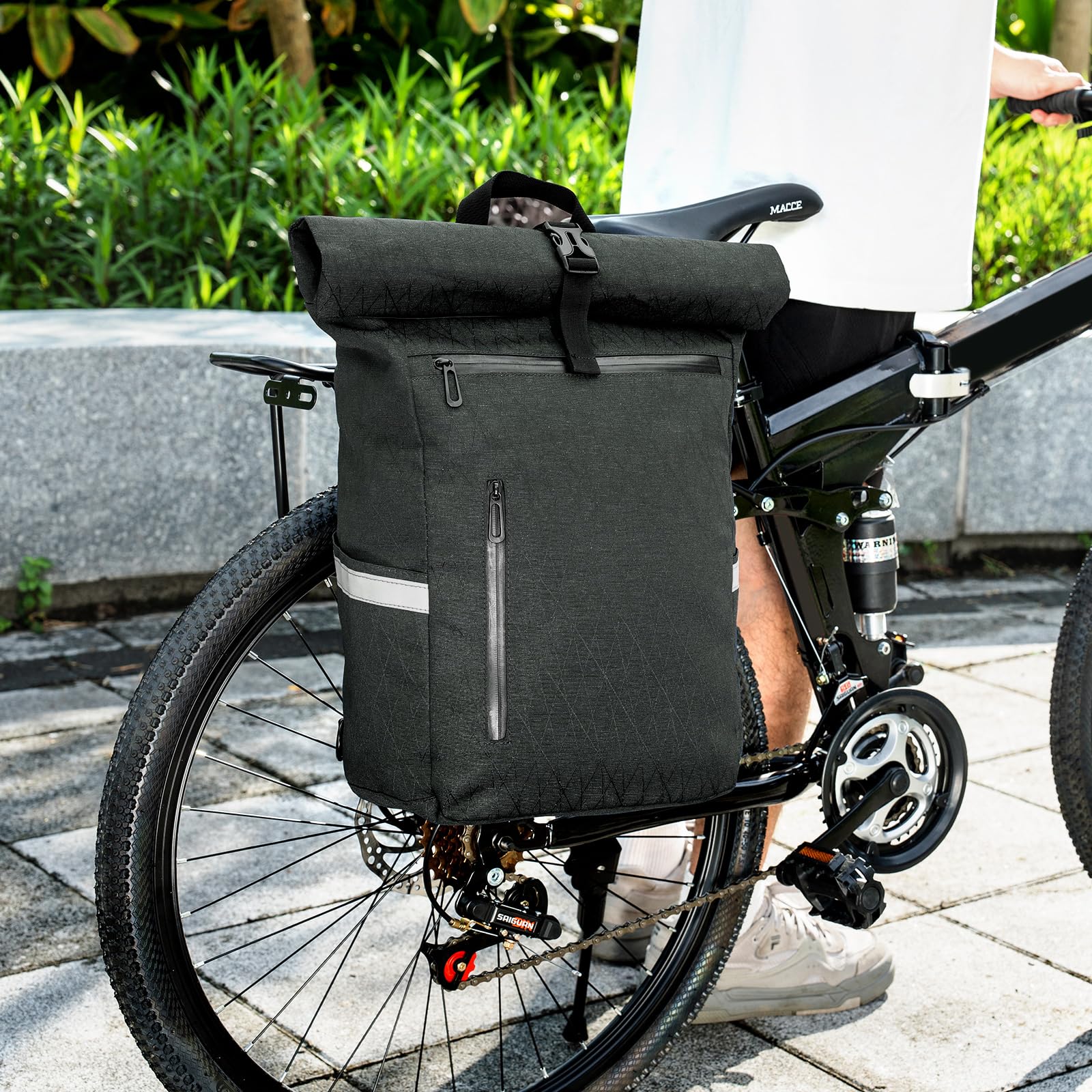 Fietstas voor bagagedrager, 22 Liter, fietstas, rugzak voor Heren, meerdere bagagedragertas met laptopvak, 2-in-1 fietstas, rugzak Combi, reflecterend (Zwart)
