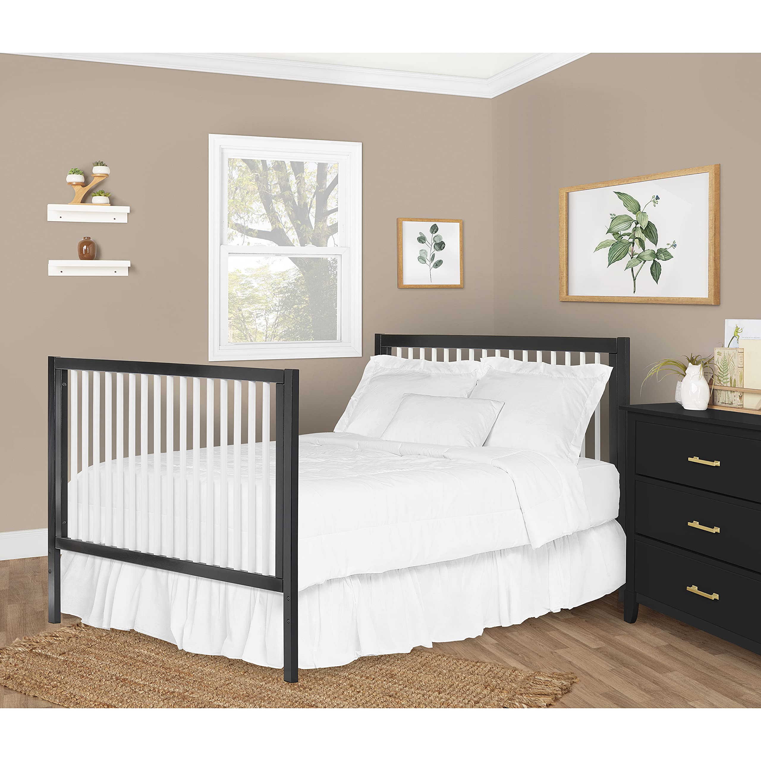 Dream On Me Carter 5-in-1 Full Size Convertible Crib / 3 Mattress Height Settings / JPMA Certified / Made of New Zealand Pinewood / Sturdy Crib Design, Black & White
