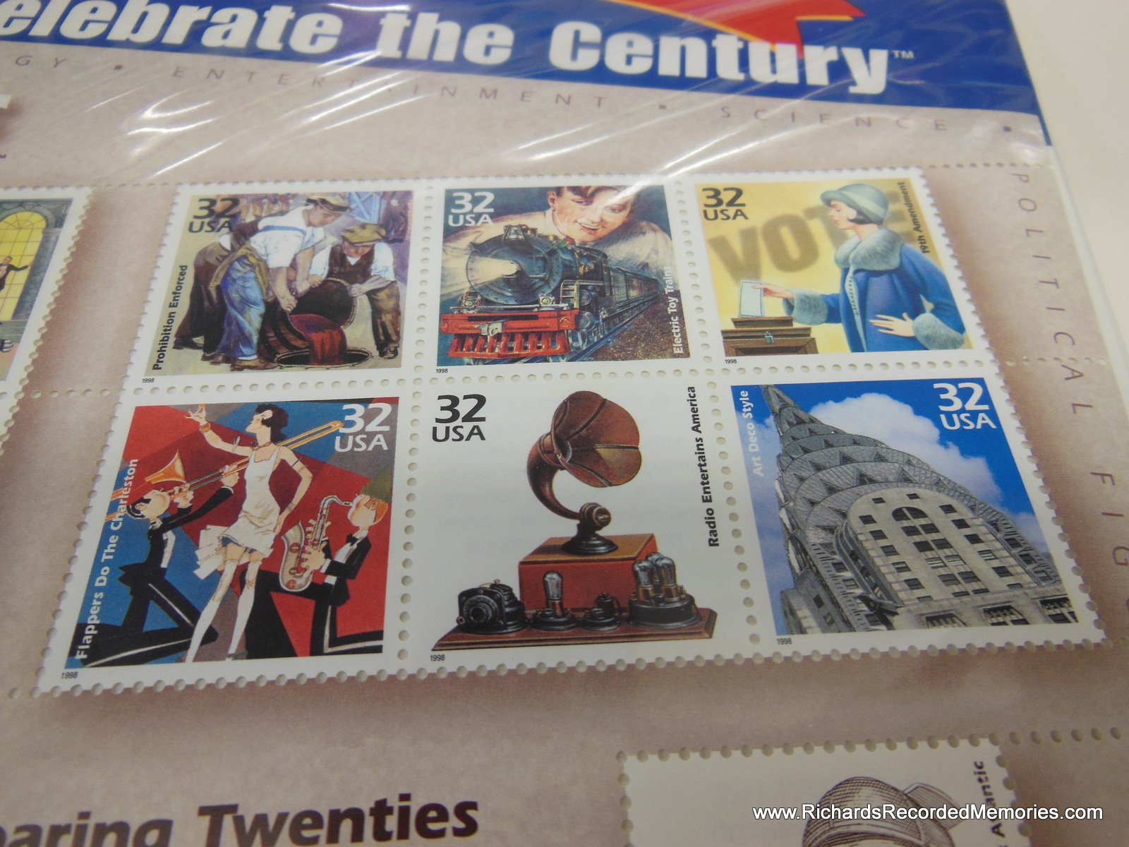 Celebrate the Century 切手シート
10完ファイルブック付き Celebrate the Century 1900年代〜90年切手10シート Celebrate