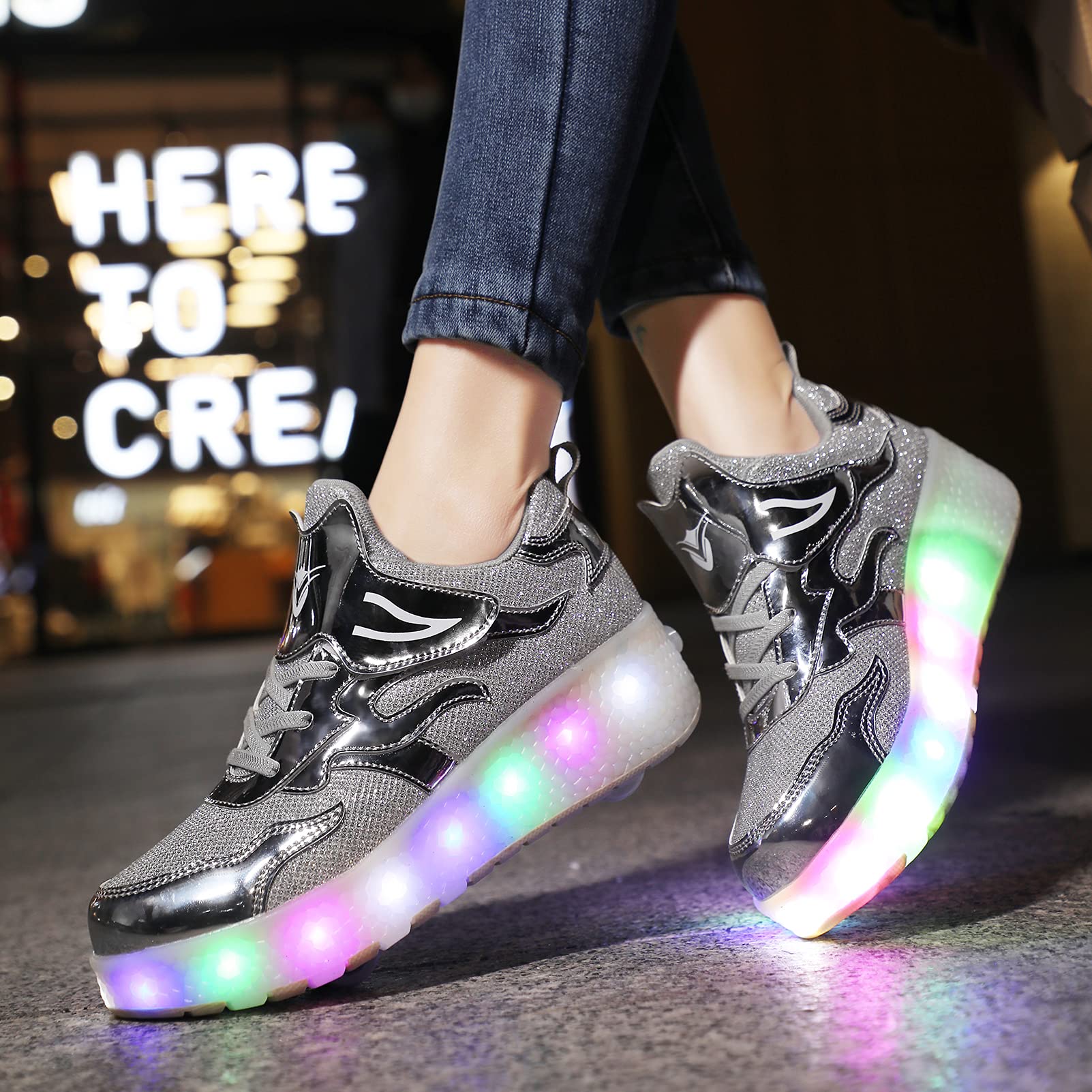 USB Recargar Skateboarding Zapatos Luces LED Coloridos Parpadeante Zapatos de Skate Rueda Doble Zapatillas Calzado Deportes de Exterior Gimnástico Sneakers Regalo de cumpleaños para Chico
