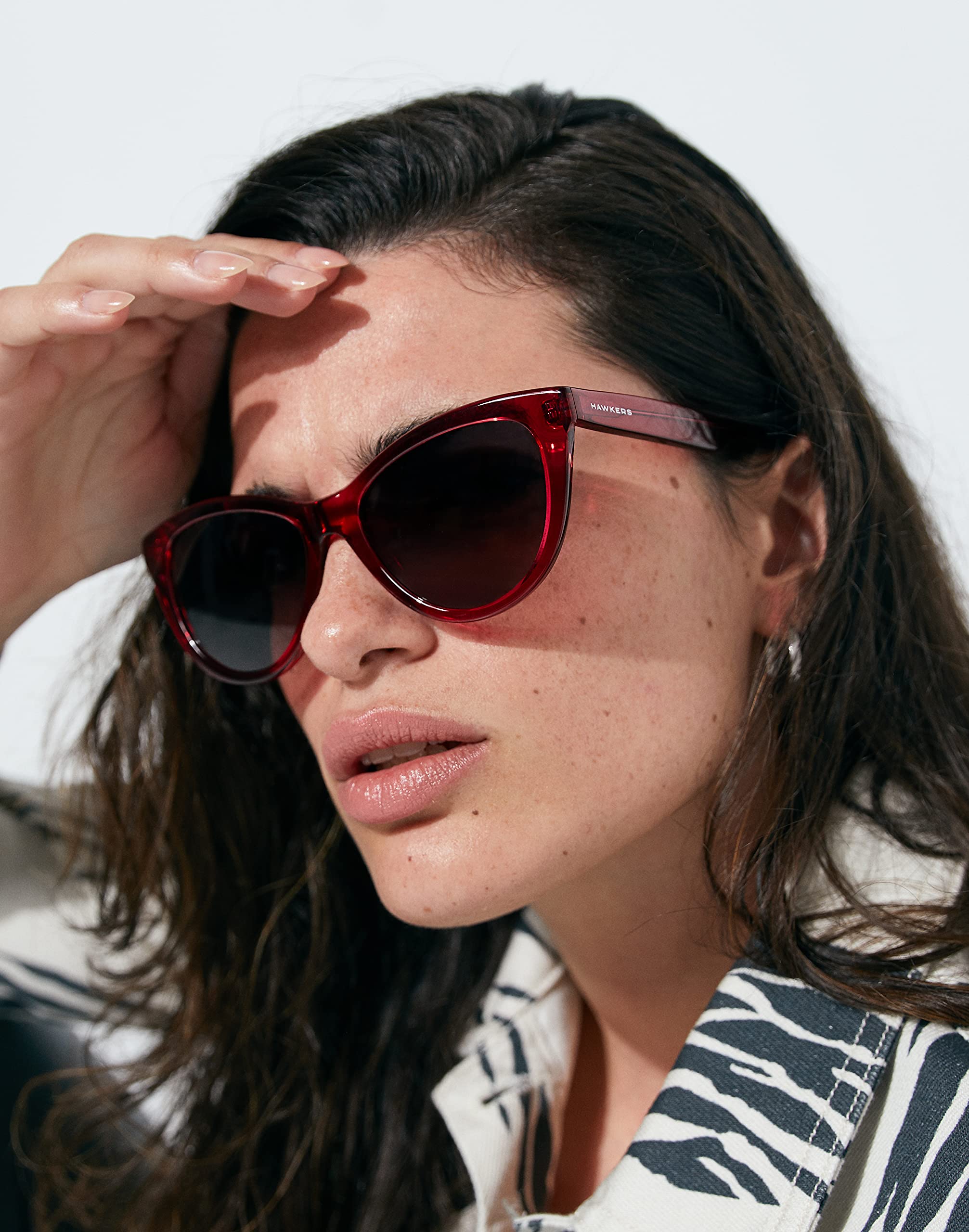 HAWKERS · Gafas de sol NOLITA para hombre y mujer.