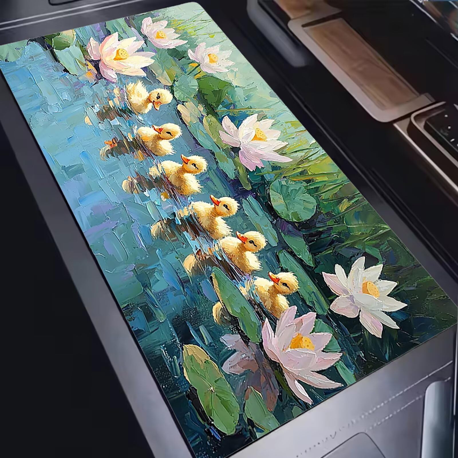 Tapis de Souris XXL 1500x800mm Desk Mat, Large Tapis de Bureau Multifonctionnel et Etendu, Protection Bureau avec Base Anti-Dérapage, pour Tous Types de Souris Maison Gaming - Le Canard Lotus C0P-952