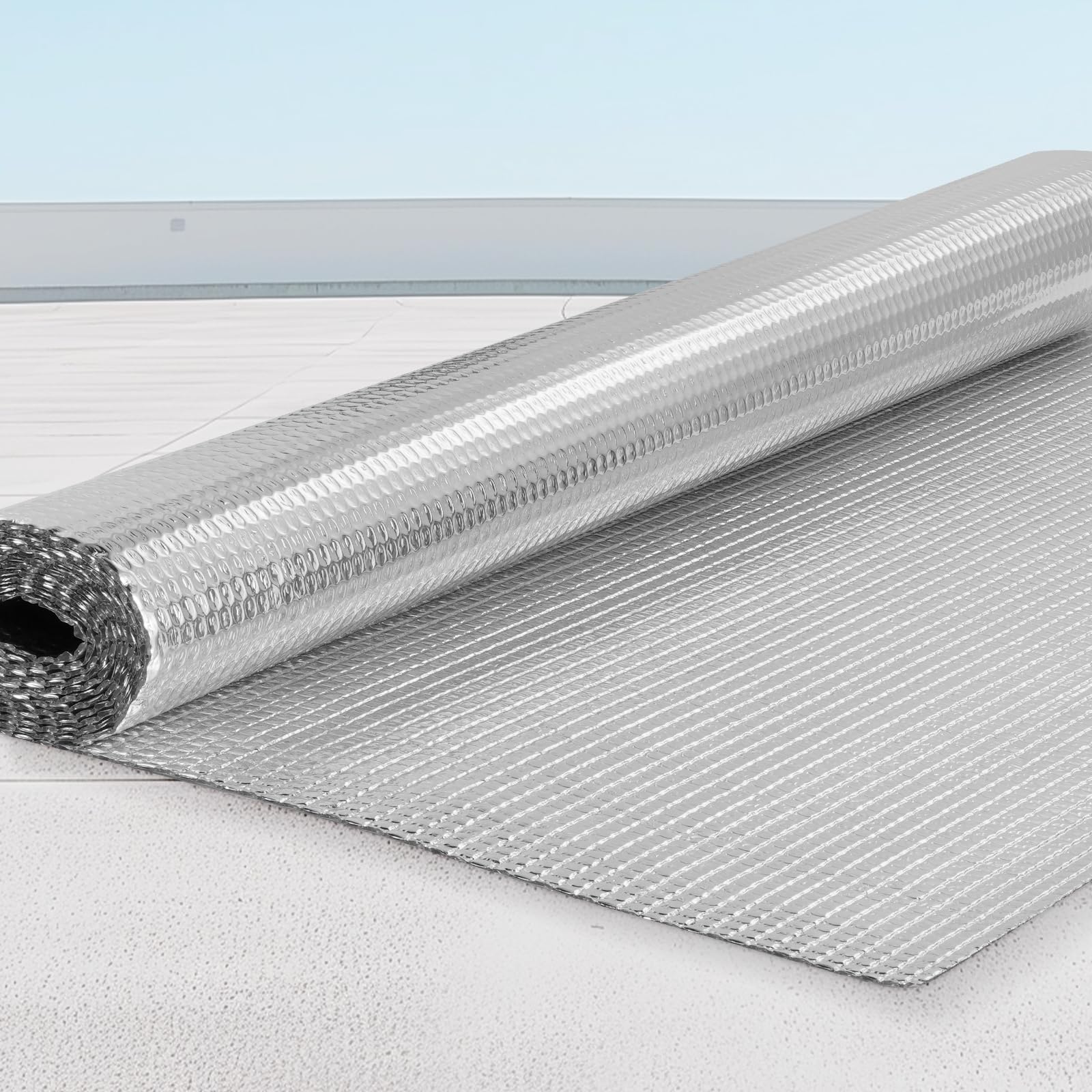 VEVOR Rotolo di Isolamento Riflettente Doppio, Barriera Radiante con Anima in Schiuma, 122 cm x 304 cm, Scudo Riflettente del Calore in Schiuma EPE Alluminio Bifacciale, per Finestra Tetto Camper