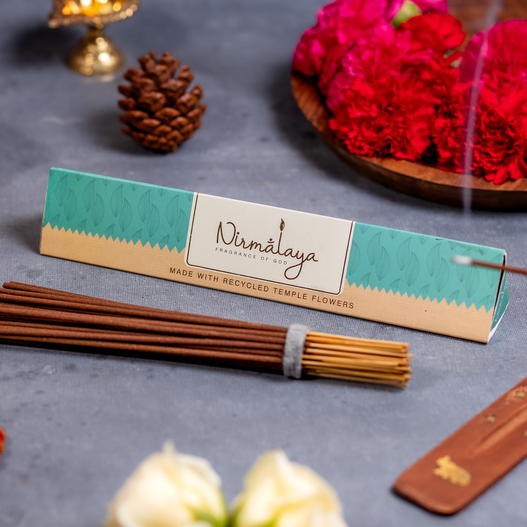 Premium Forest Wood Incense Sticks | Pack of 40 Sticks | 100% Natural & Charcoal-Free | Luxury, Hancrafted Organic Agarbatti for Pooja, Meditation, Yoga and Aromatherapy