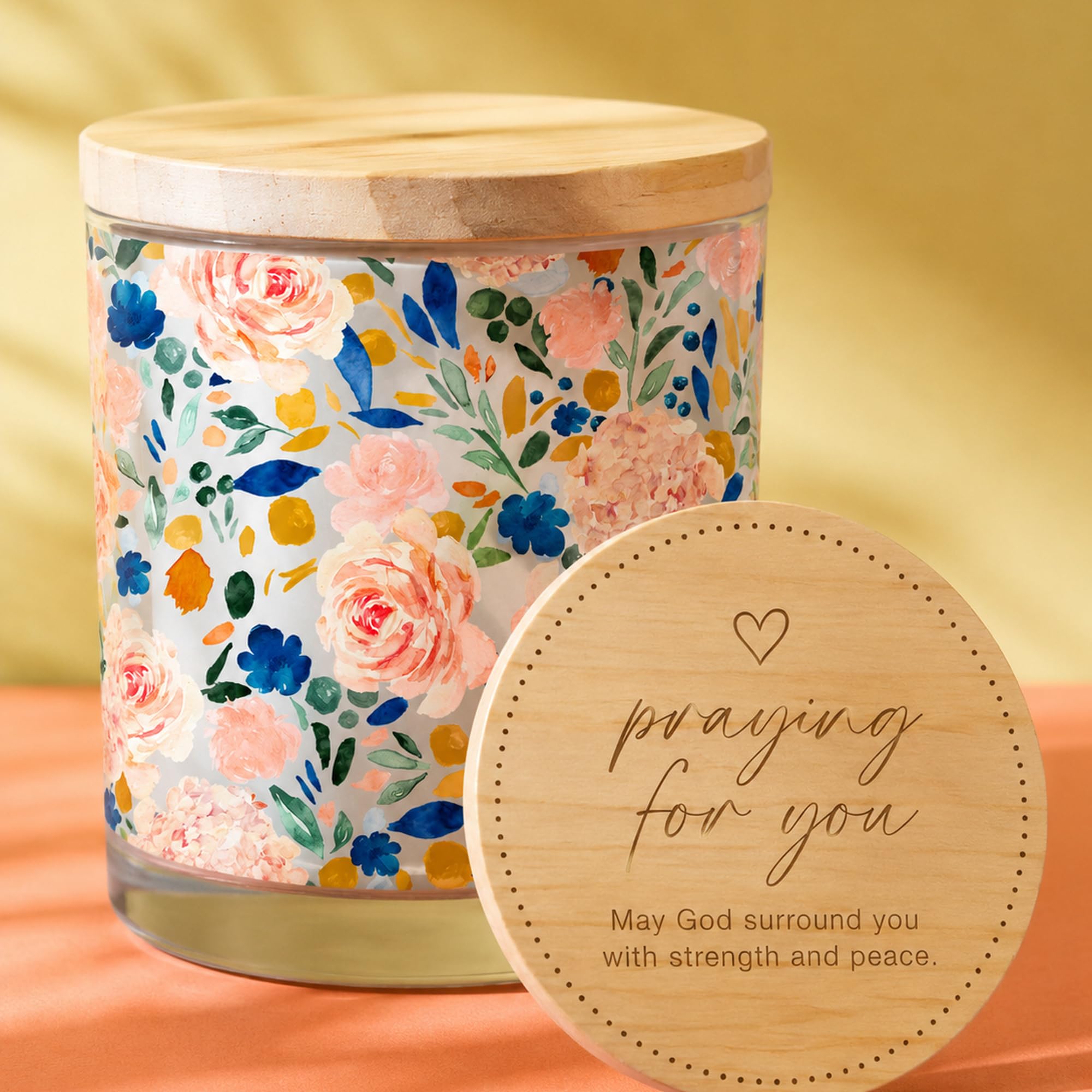 Inspirador Praying for You Vela perfumada – Vela en tarro de cera de soja de 13 onzas con tapa de madera grabada, regalo de condolencias y recuperación de fe para mujeres – Vela de vidrio floral