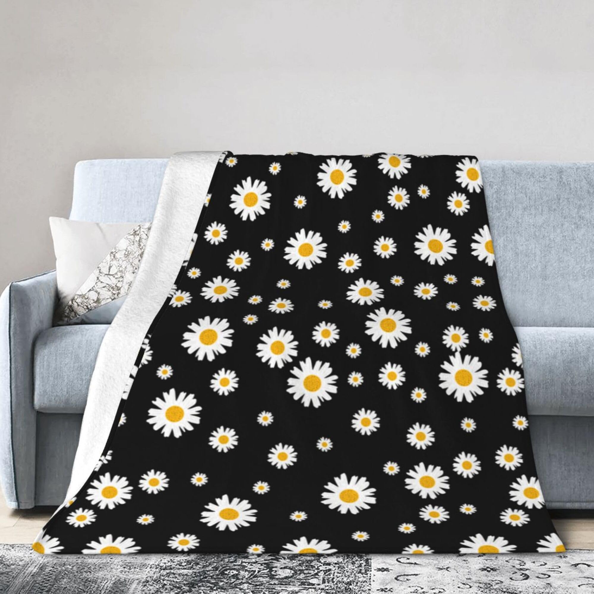 Xinvast Daisy Blanket Floral Print Throw Blanket Super Soft Flannel Fleece Throw Blanket Lightweight Plush Fuzzy Bed Blanket for Couch 50"X60"