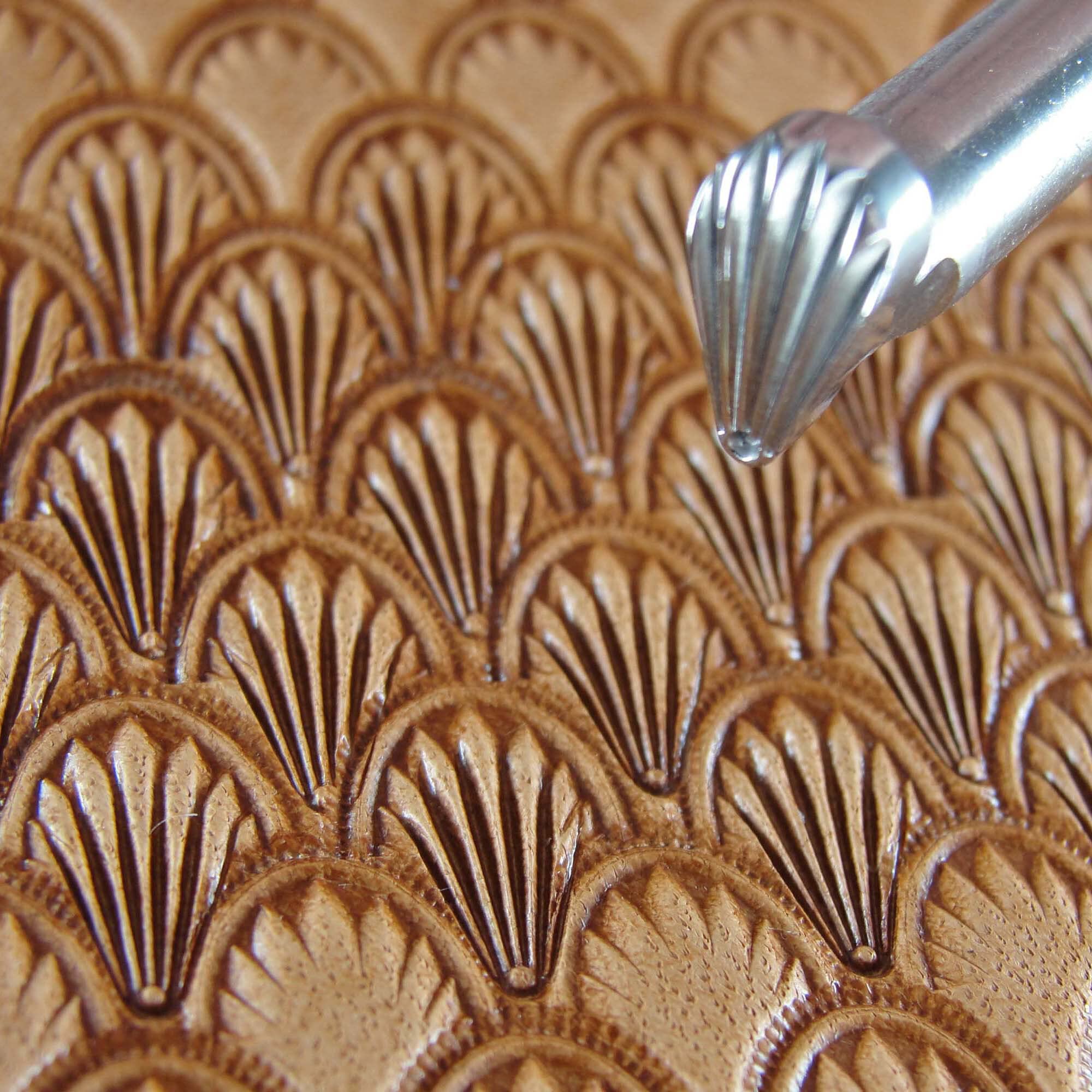 Crescent Shell Filler Leather Stamp, Stainless Steel Leather Stamping Tool, Zhong Jiang Leathercraft Stamp