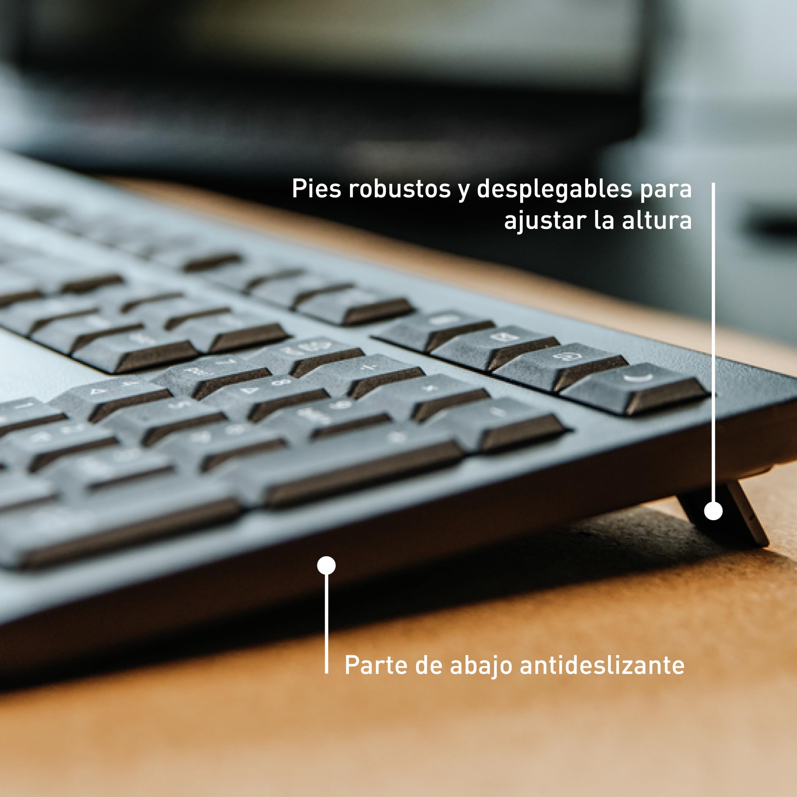 CHERRY KW 3000, Teclado Inalámbrico con Teclado Numérico, Distribución de Teclado Español (QWERTY), Radiofrecuencia de 2,4 GHz, Teclas Silenciosas, Diseño Plano, Funciona con Pilas, Negro