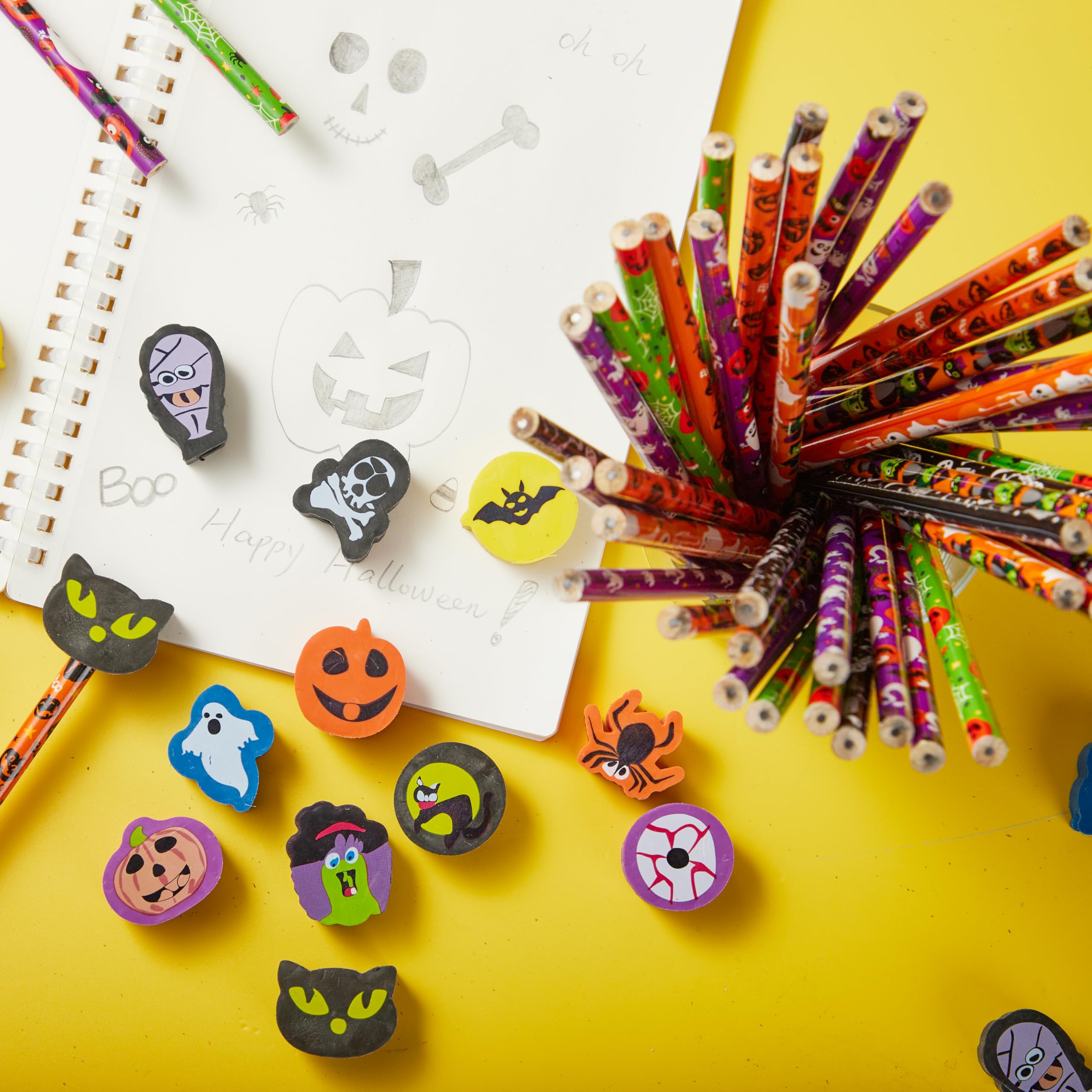 JOYIN Lot de 48 crayons d'Halloween avec gommes, assortiment de 48 crayons de couleur pour enfants en 6 motifs, 48 gommes géantes en 12 styles, fournitures de fête d'Halloween