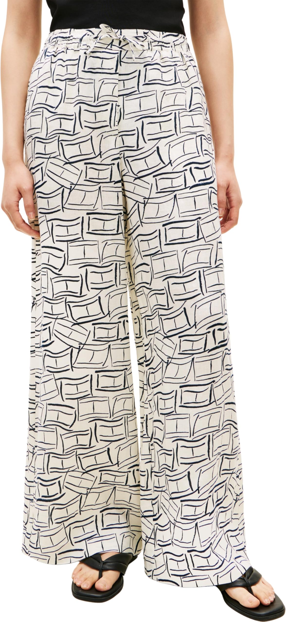 Mode von Calvin Klein & Tommy Hilfiger