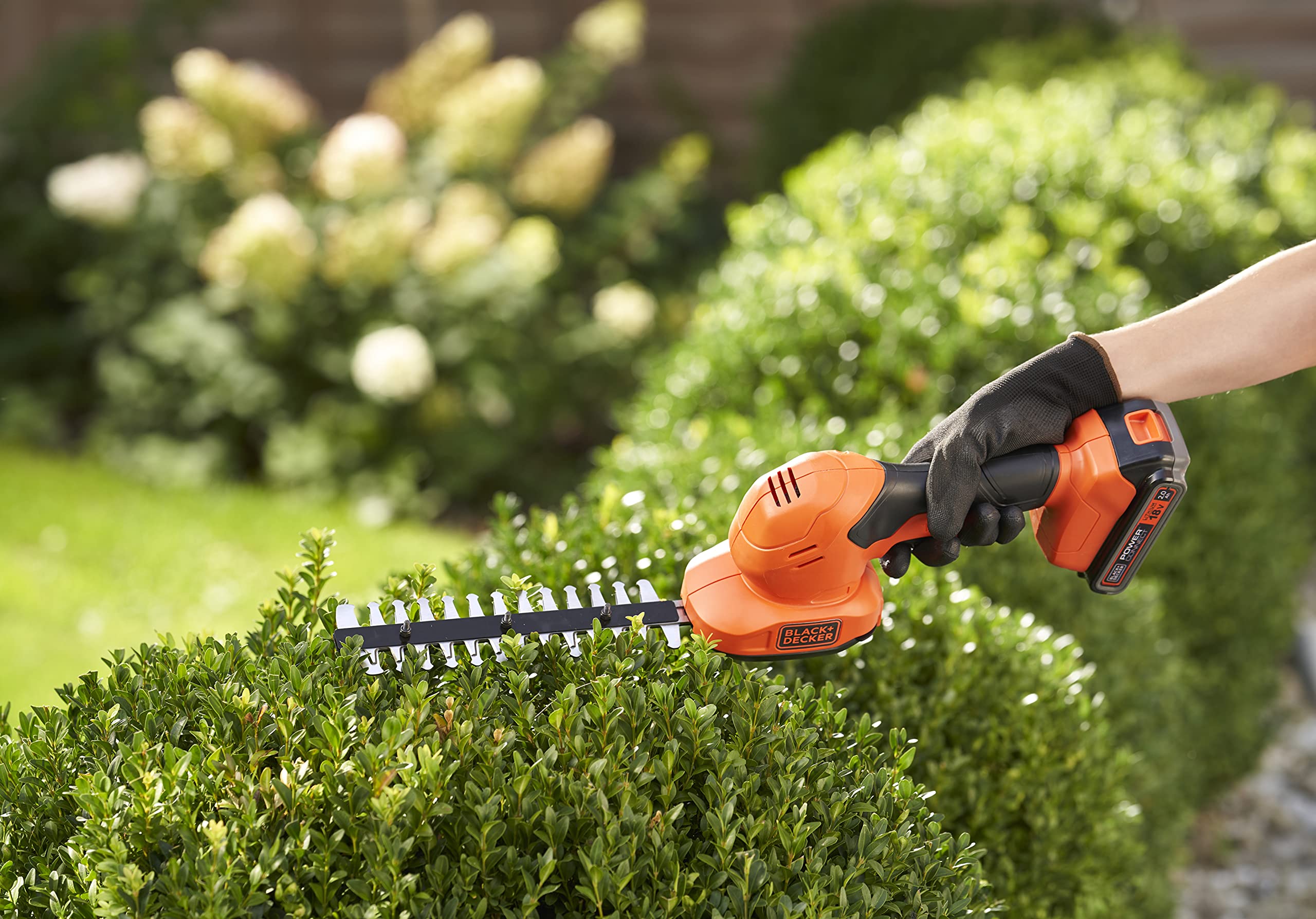 Amazon | ブラックアンドデッカー(BLACK+DECKER) 2in1 芝生バリカン 