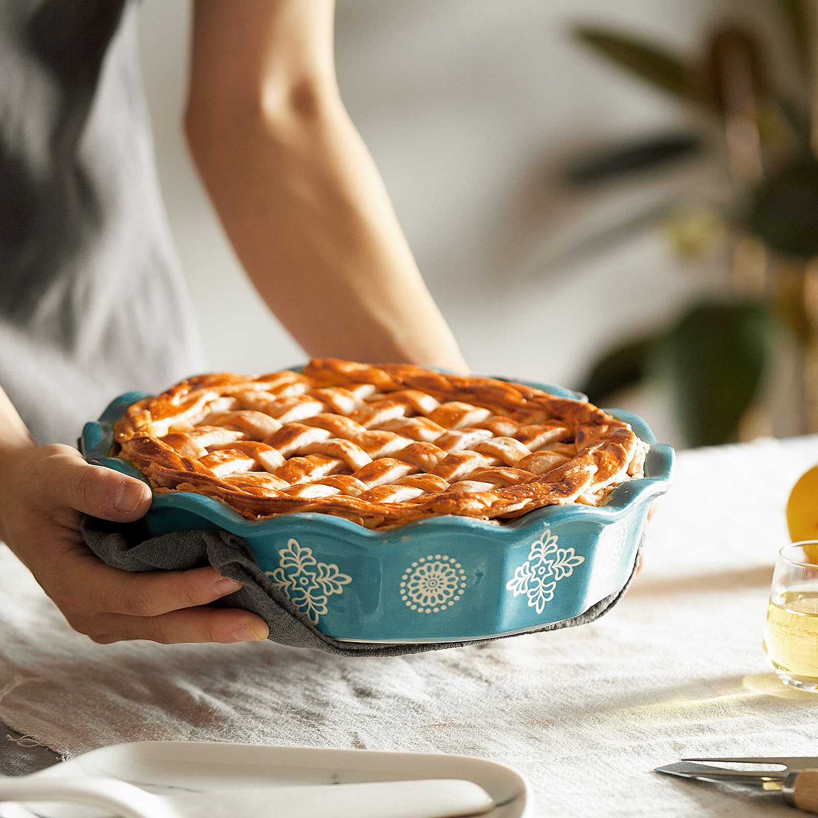Apple Pie Emile Henry Ceramic Pie Dish Ruffled Pie Ceramic Flan