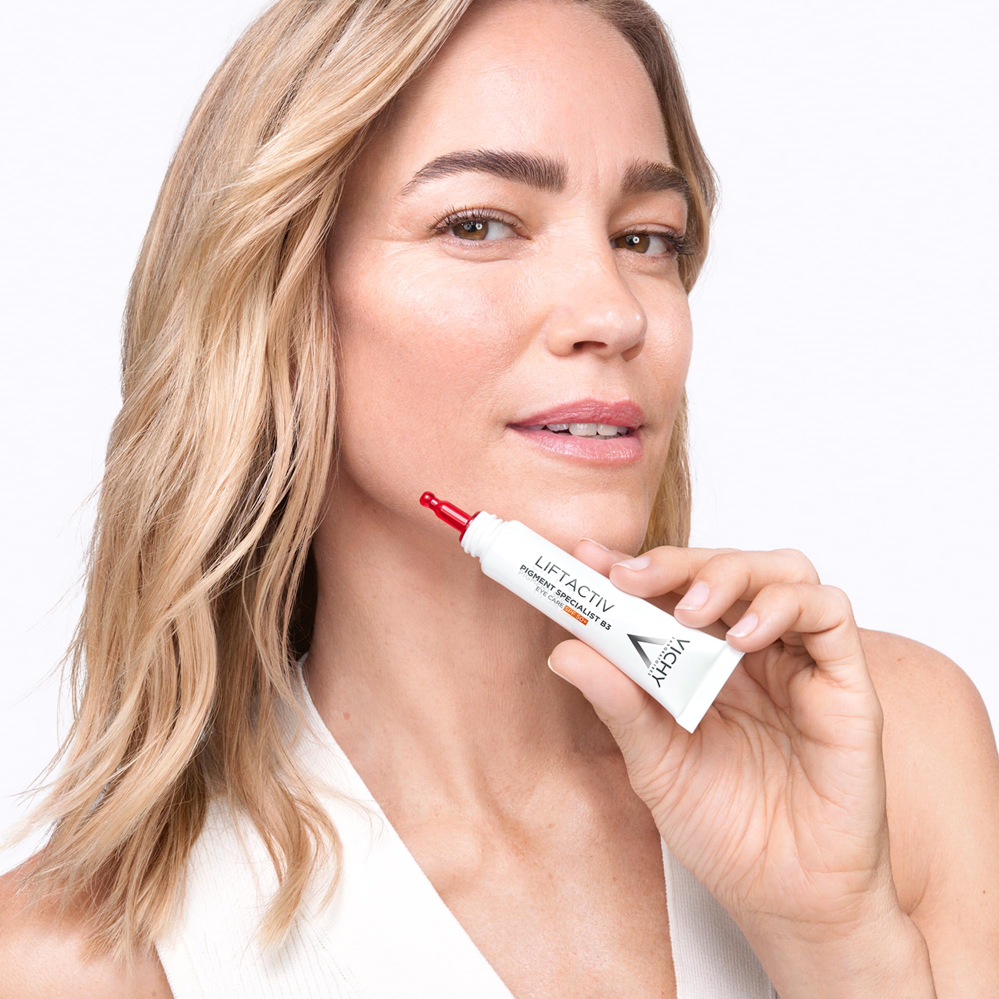 Vichy Tratamiento Antiojeras Oscuras con SPP50, Atenúa Todo Tipo de Ojeras y Pigmentación, Enriquecido con Melasyl y Niacinamida, Para Todo Tipo de Pieles, Liftactiv Pigment Specialist B3, 15 ml