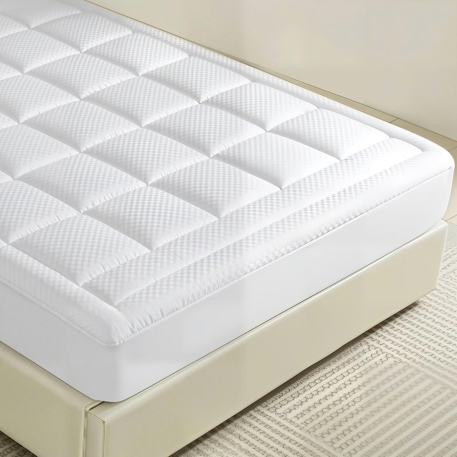 Mattress Pad Queen Size 460GSM Extra Thick Mattress Pillow Top, 18 Inch Deep Pocket Fitted Mattress Cover, Oeko-TEX Certified Quilted Breathable Mattress Topper, White 60”×80”