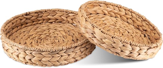 Decorasian Round braided tray made of sea-grass - water hyacinth.