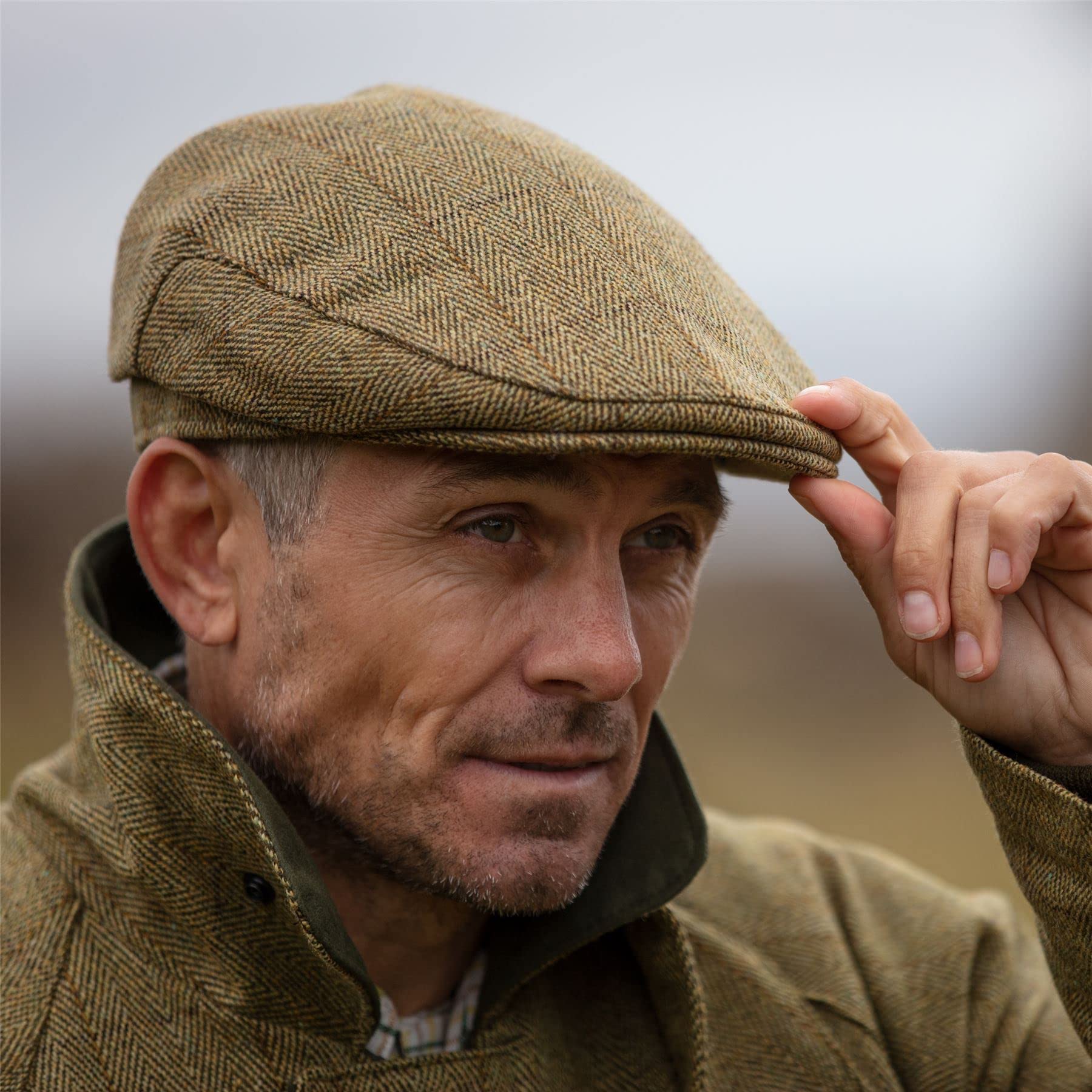 WALKER AND HAWKES - Berretto Piatto Derby Tweed Impermeabile Dainton