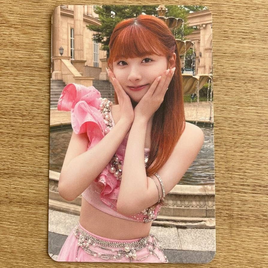 NiziU ミイヒ 香港 サイン付き トレカ カード 会場限定 NiziU ミイヒ 香港 サイン入り トレカ カード 会場限定 フォト