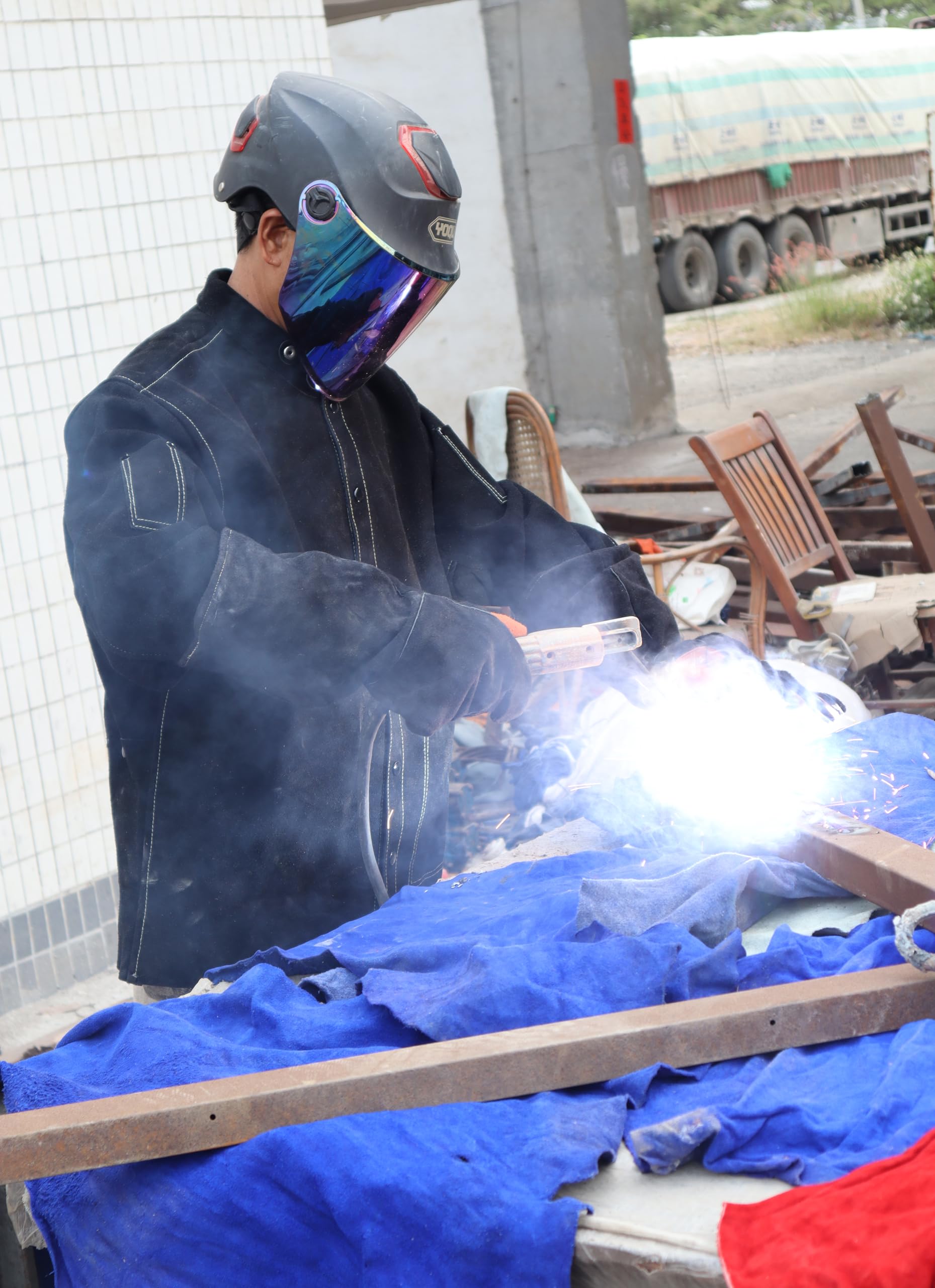 Veste de soudage en cuir noir, manteau de protection pour soudeur, veste de sécurité de travail FR, résistante à la chaleur et aux flammes