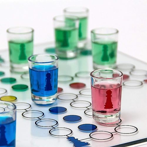 Miniatura 3 de Mattys Toy Stop Ludo Juego de bebida Parcheesi con 16 vasos de chupito 2 dados y tabla de juego de cristal