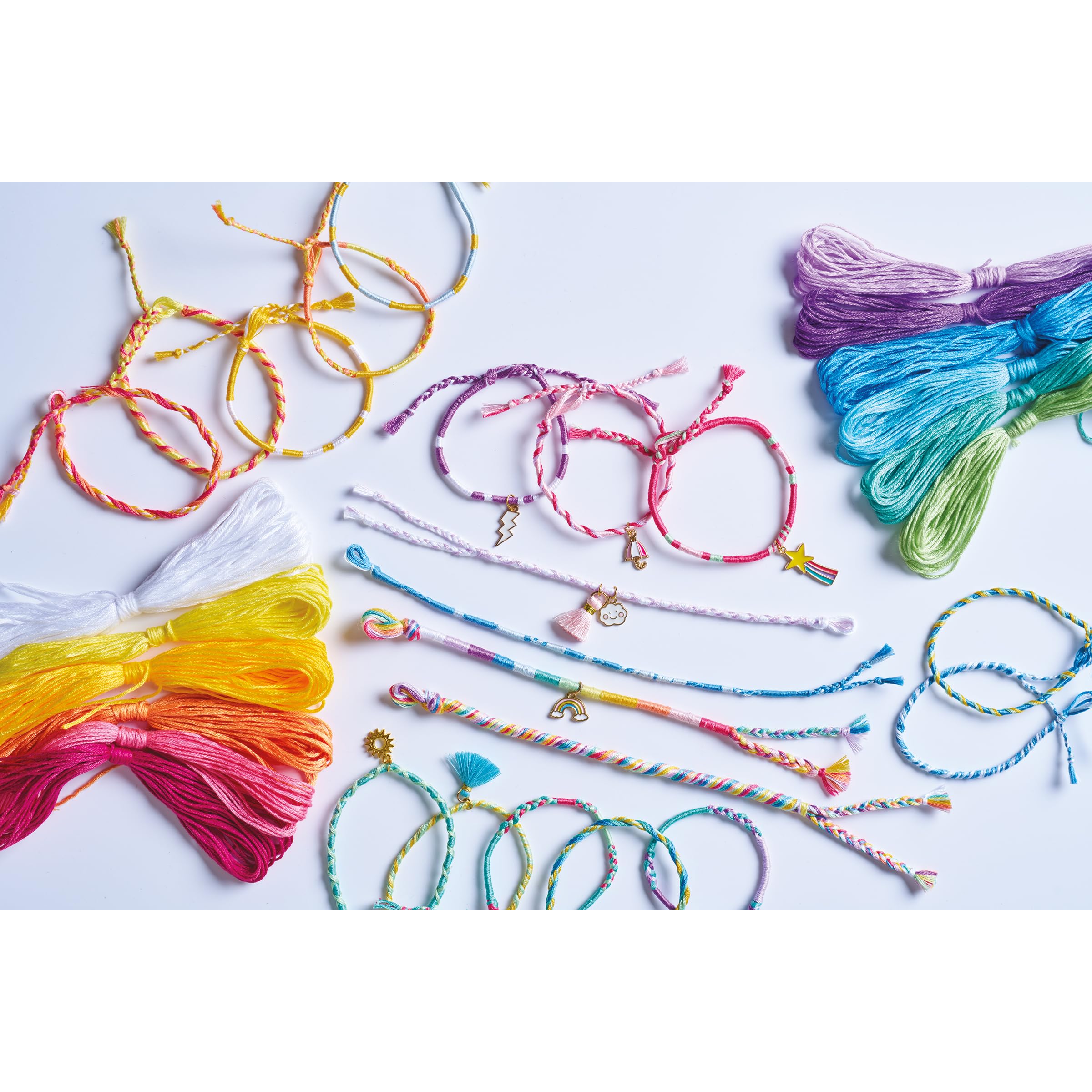 Janod - Kit Braccialetti Arcobaleno - Kit Attività Creative - Gioco per Bambini Stimola la Creatività - Attività Manuale per Bambini - Attività Creativa dai 3 Anni - J09134