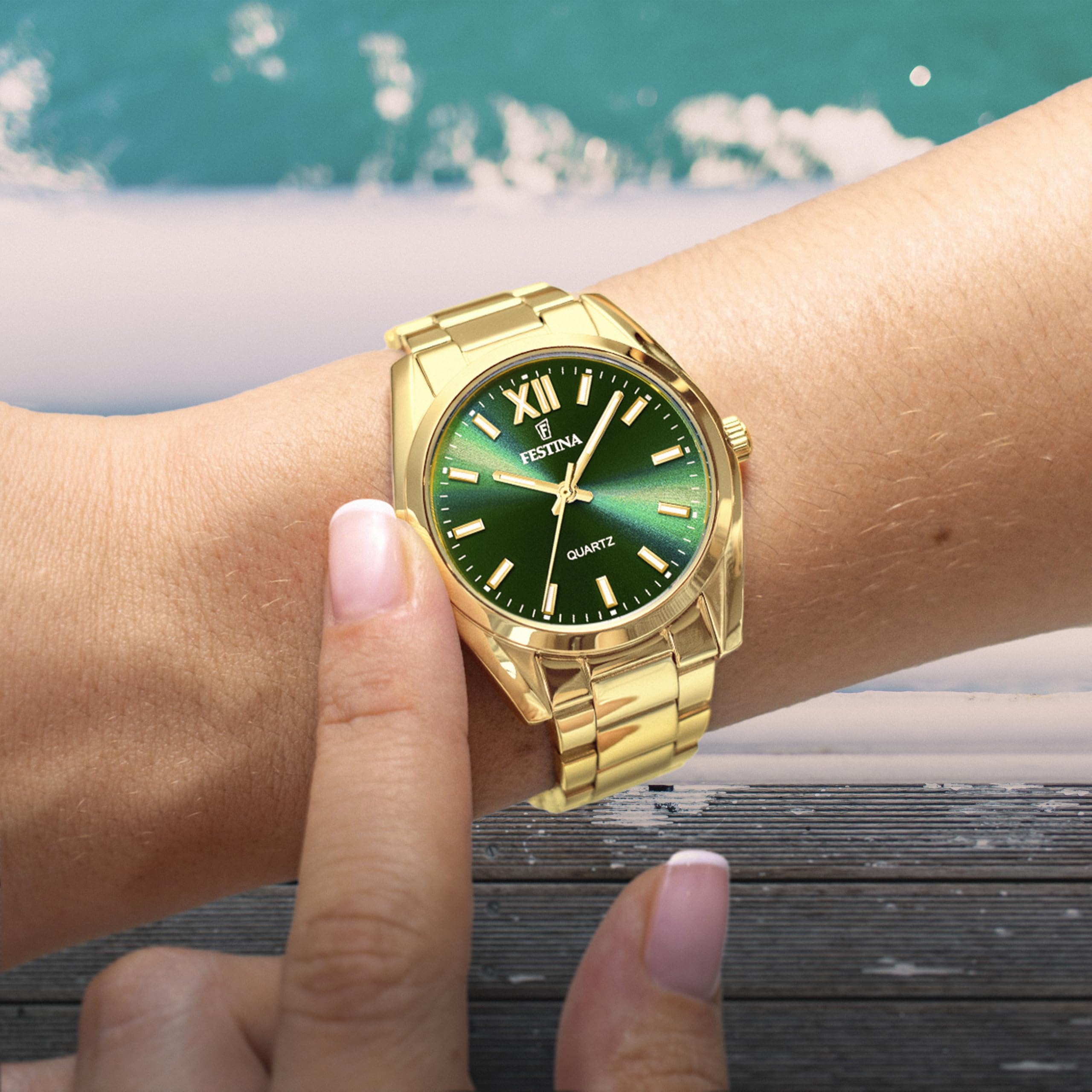Festina Orologio Donna Analogico Acciaio Inossidabile 316L Oro - Quarzo - Vetro minerale alta resistenza - Impermeabile 5 ATM F20640/9 - Boyfriend Collection