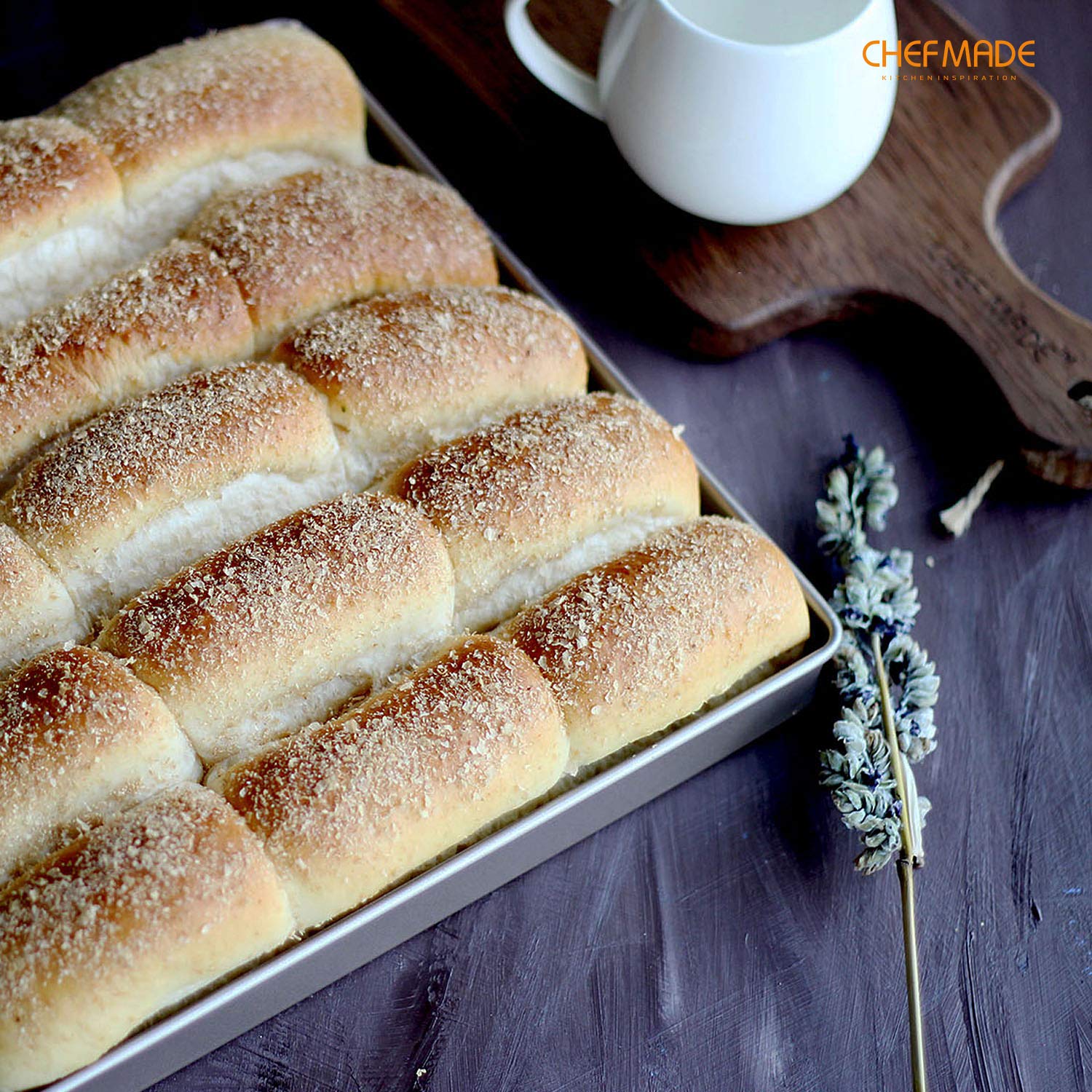 CHEFMADE 11-zoll Backen Blatt Pan, Nicht-Stick Platz Jelly Roll Backformen für Ofen Rösten Fleisch Brot Battenberg Pizzas Gebäck 11.2" x 11.2" x 1.4" (Champagne Gold)