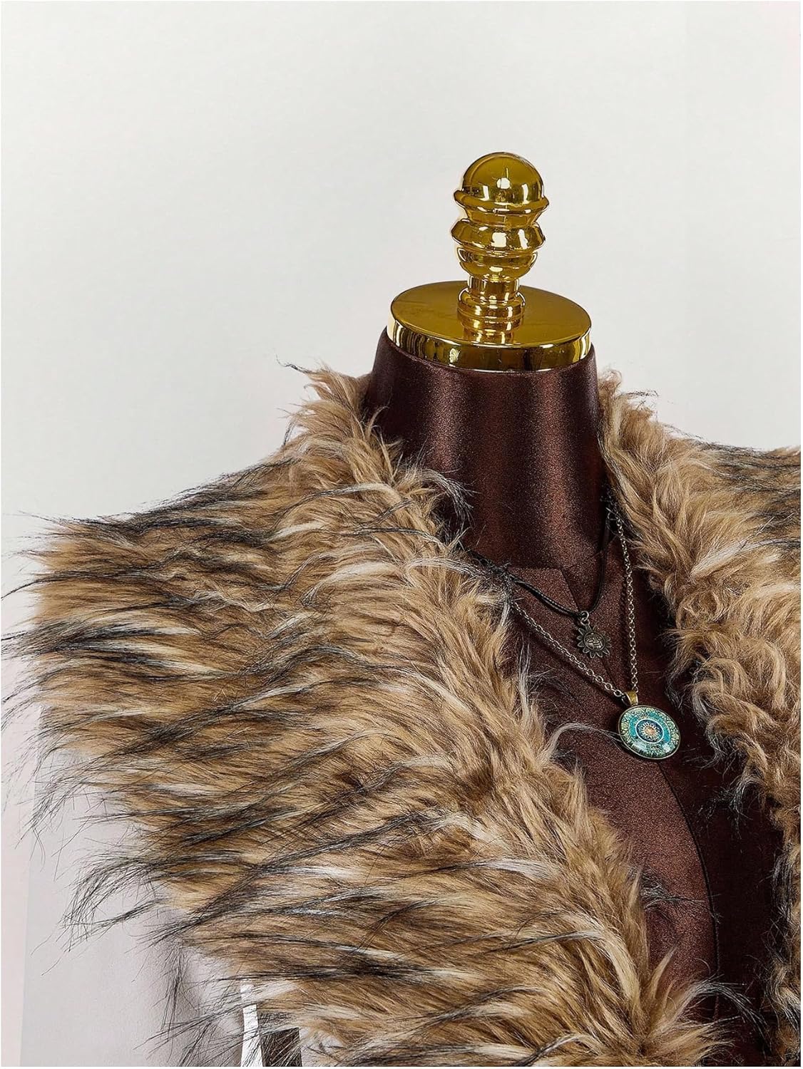 MakeMeChic Women's Plus Size Cropped Jacket Contrast Faux Fur Long Sleeve Fuzzy Fall Coats - Image 5