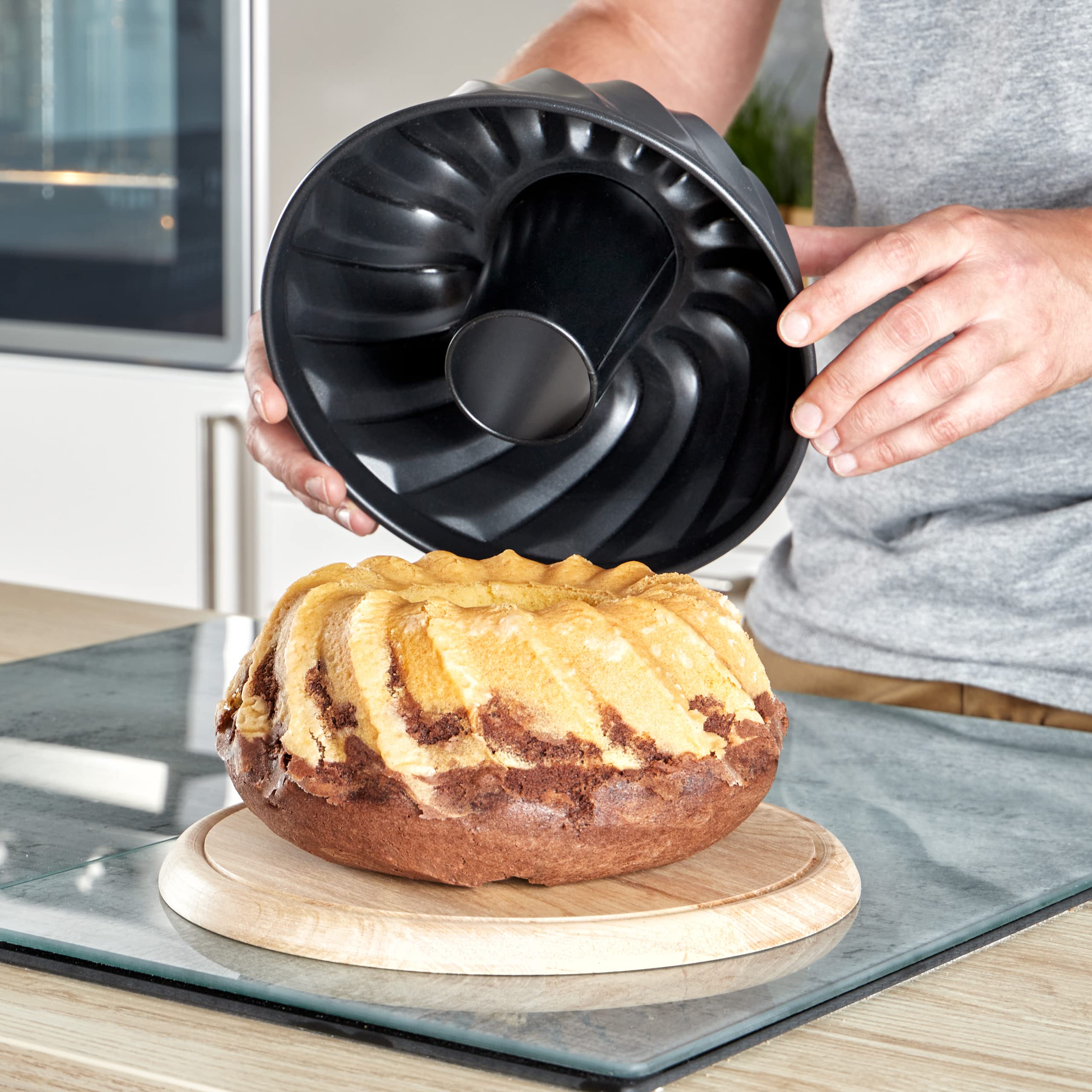 Grizzly Moule à Savarin - Moulle a Kouglof - Forme Gâteau pour four - 22 cm - Acier au Carbone - Antiadhésif